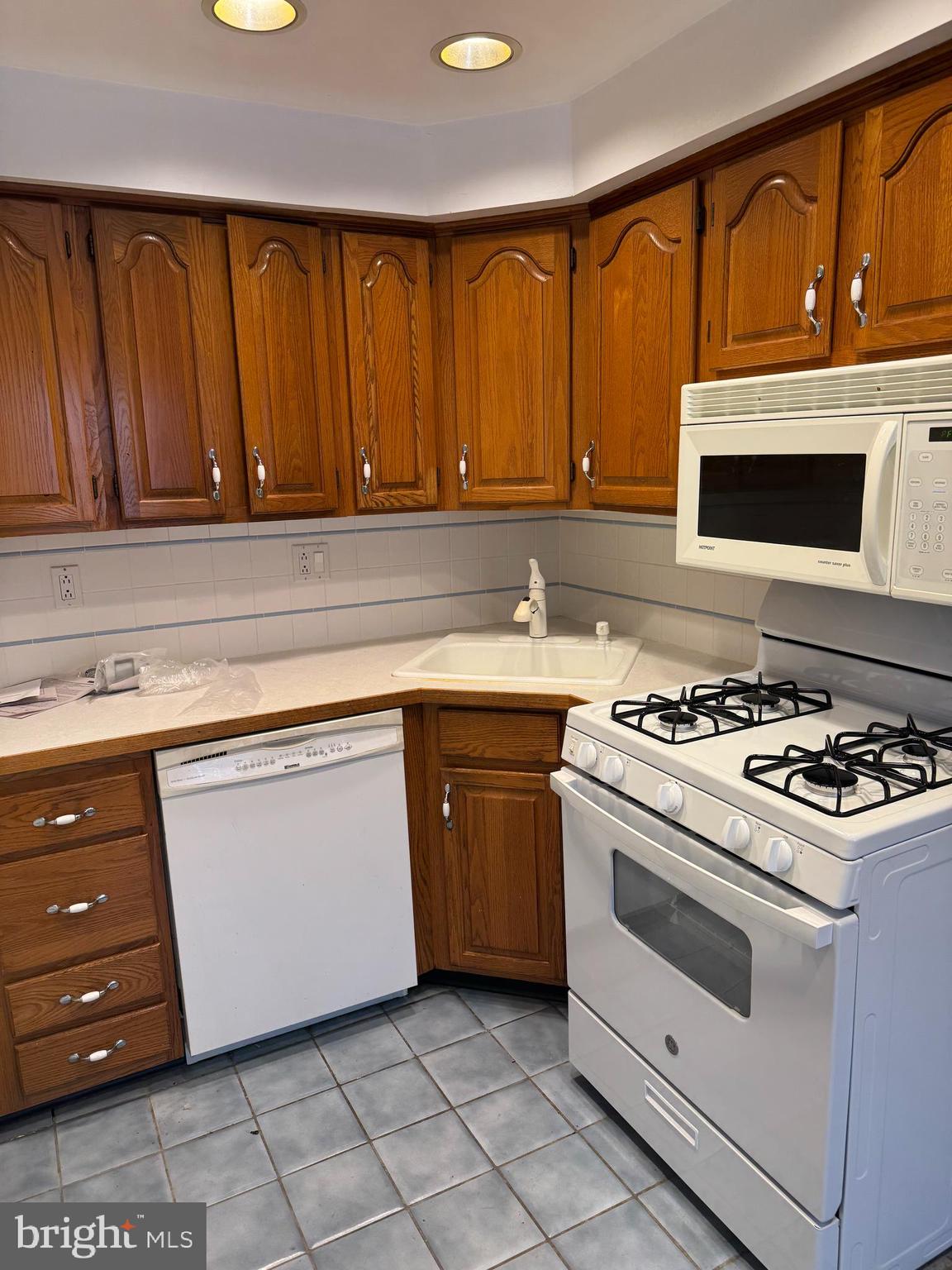 WESTBROOK PARK - Residential