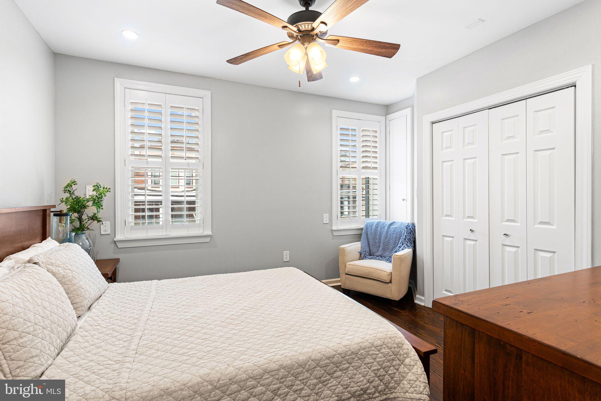 FAIRMOUNT - Residential