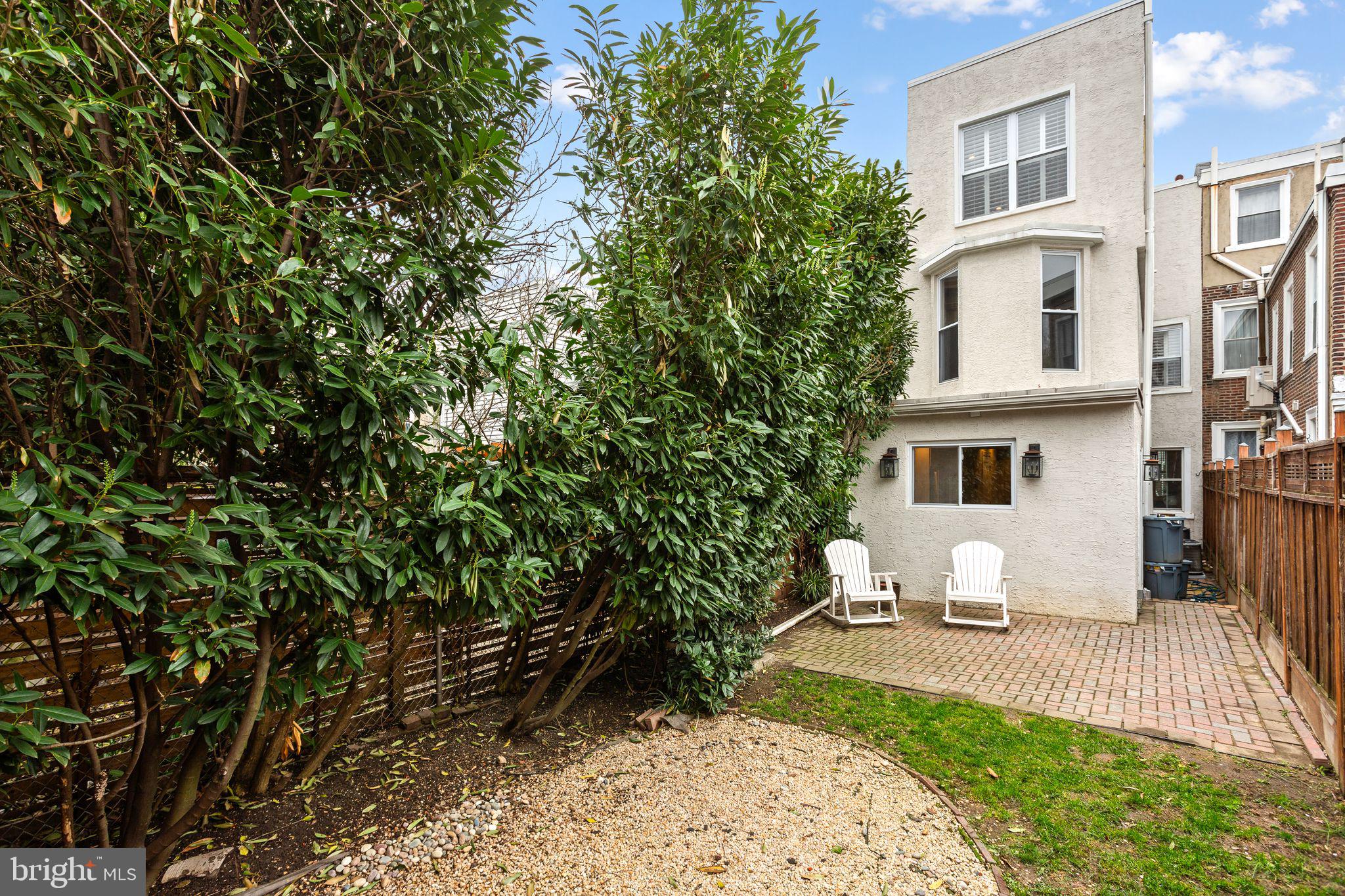 FAIRMOUNT - Residential