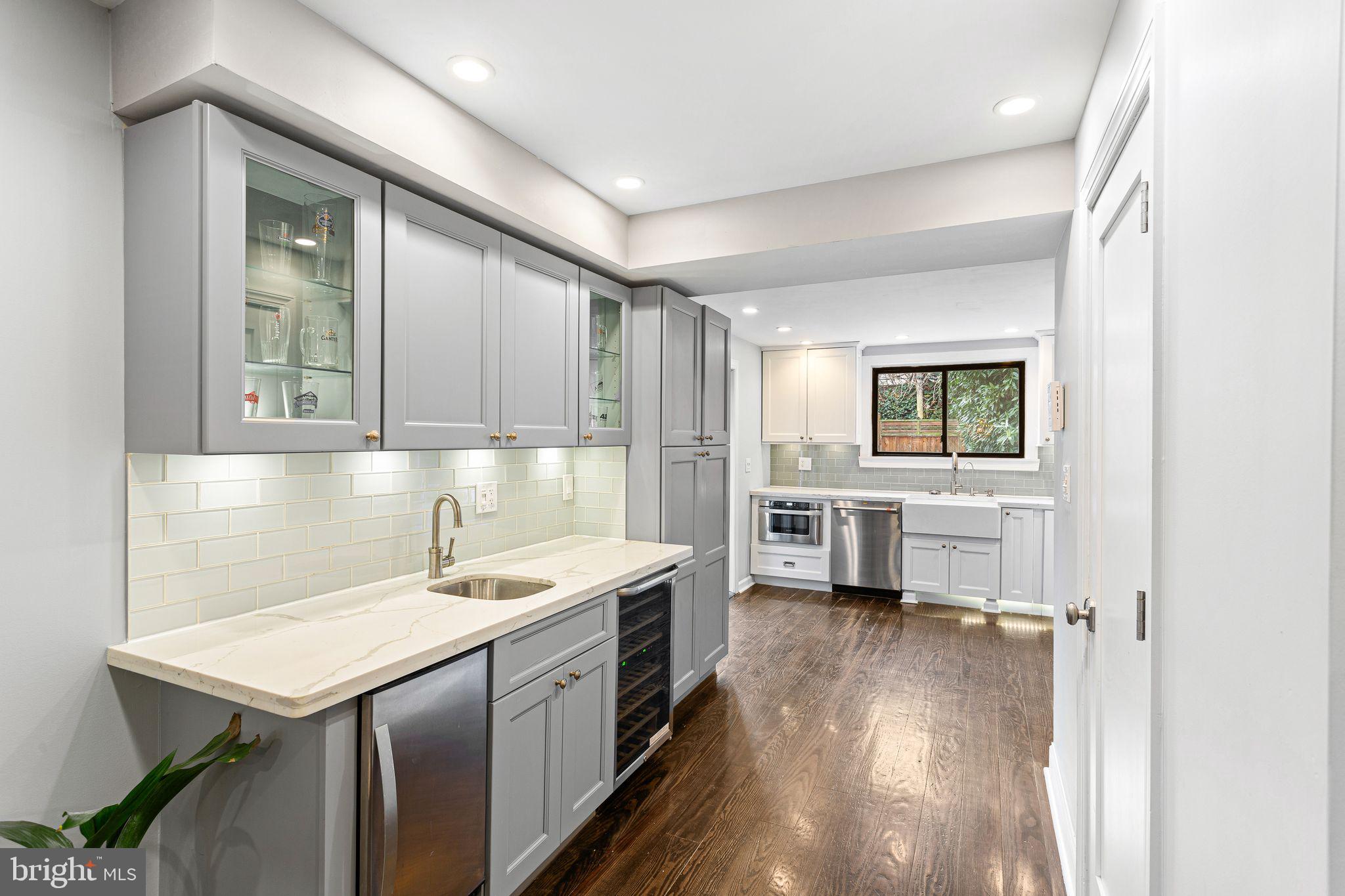 FAIRMOUNT - Residential