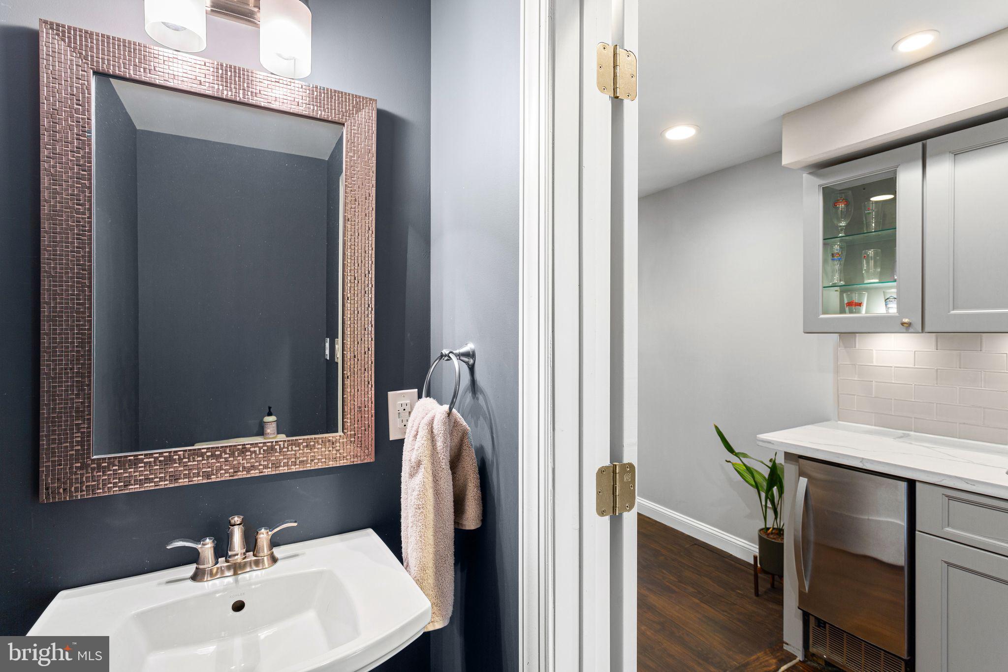 FAIRMOUNT - Residential