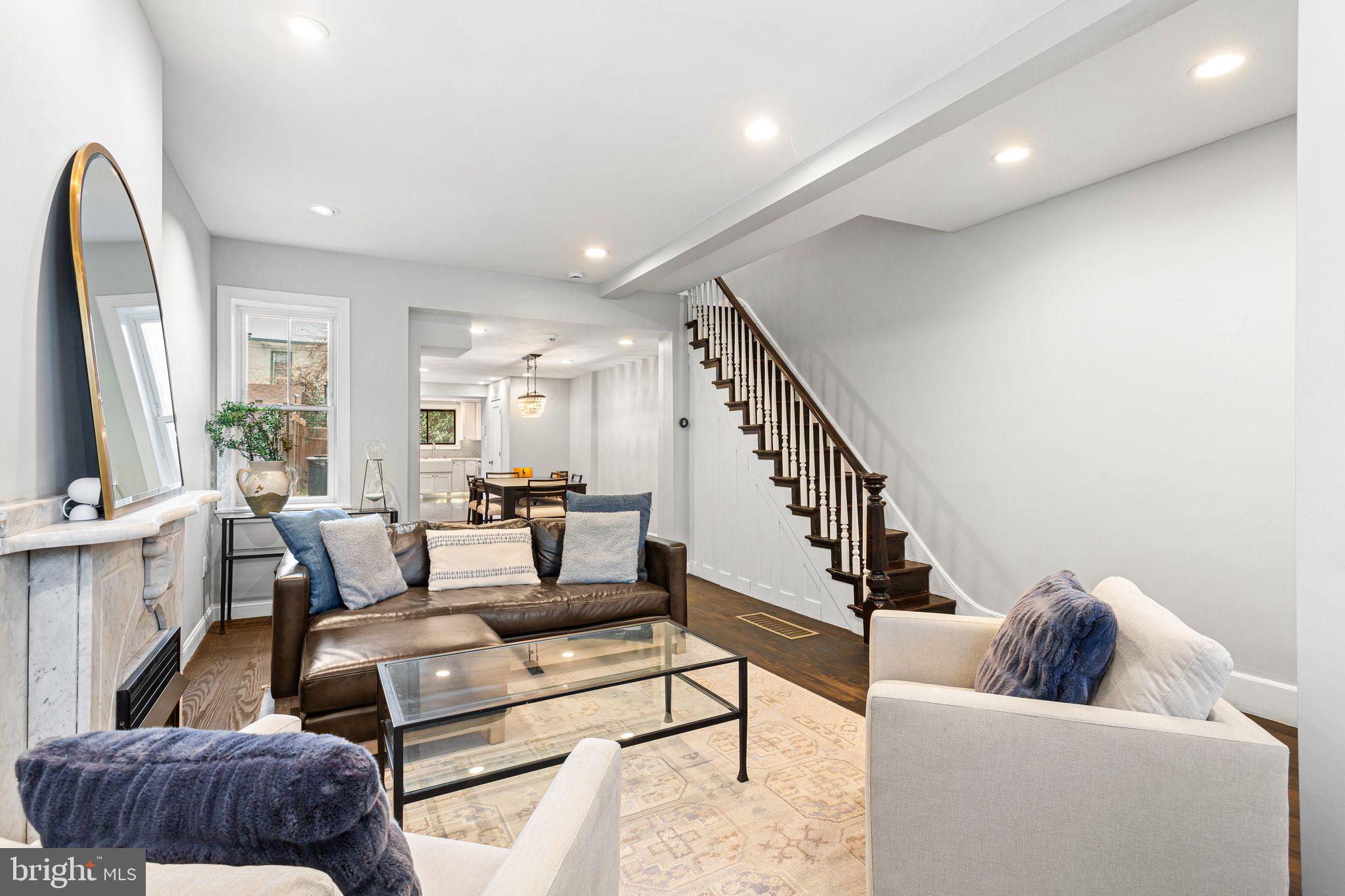 FAIRMOUNT - Residential