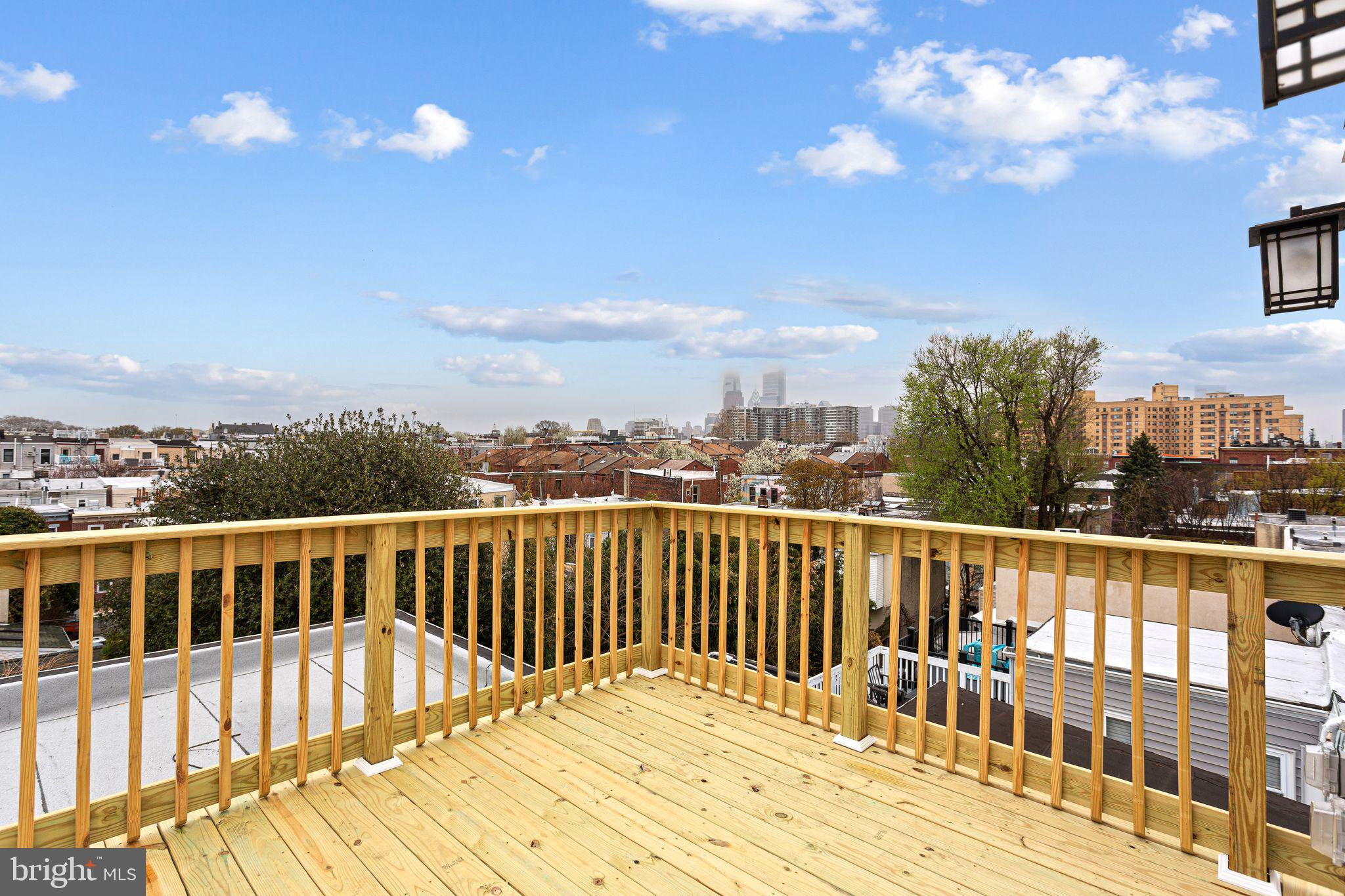 FAIRMOUNT - Residential