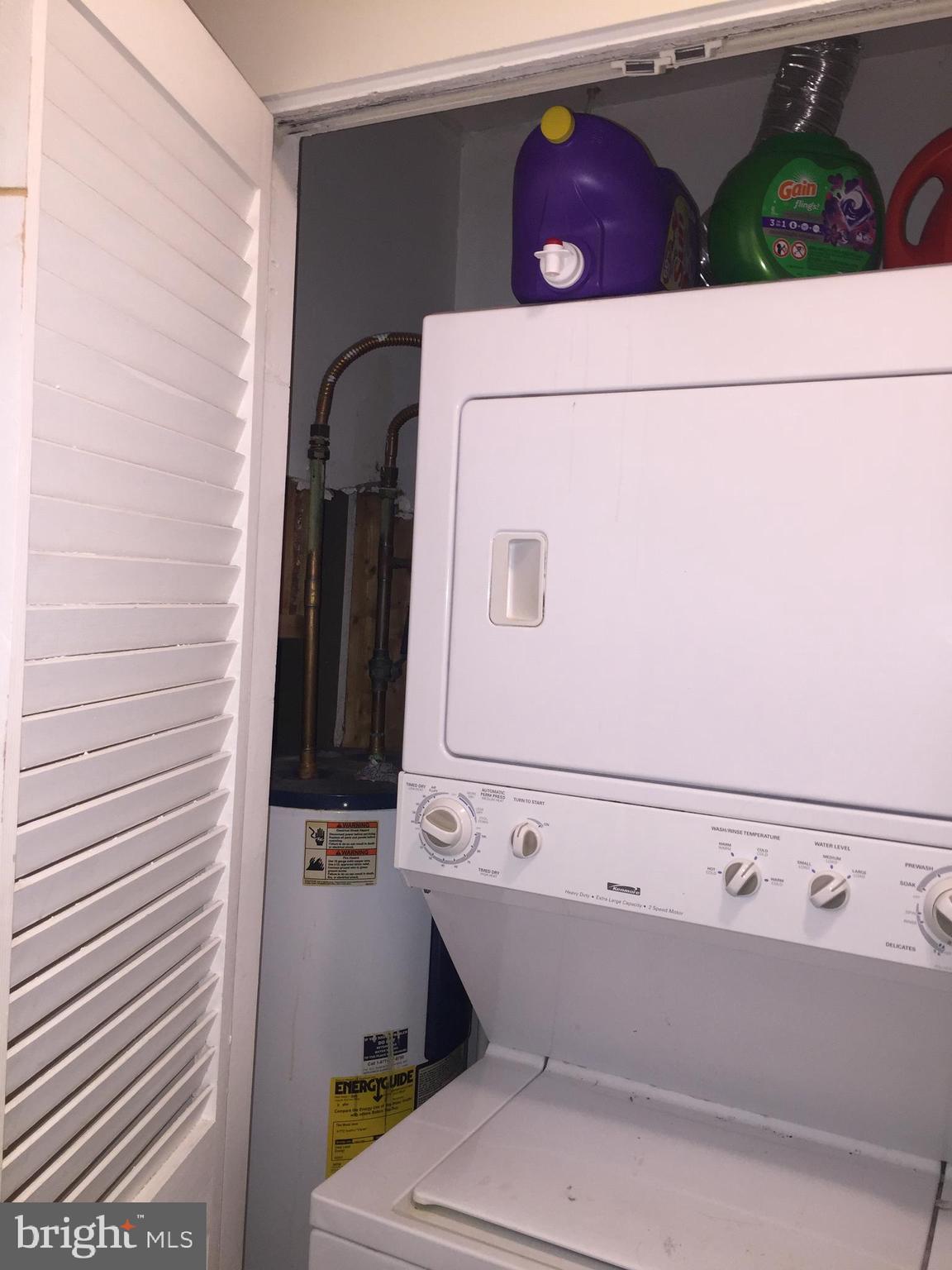 LAKE RIDGE - Residential Lease