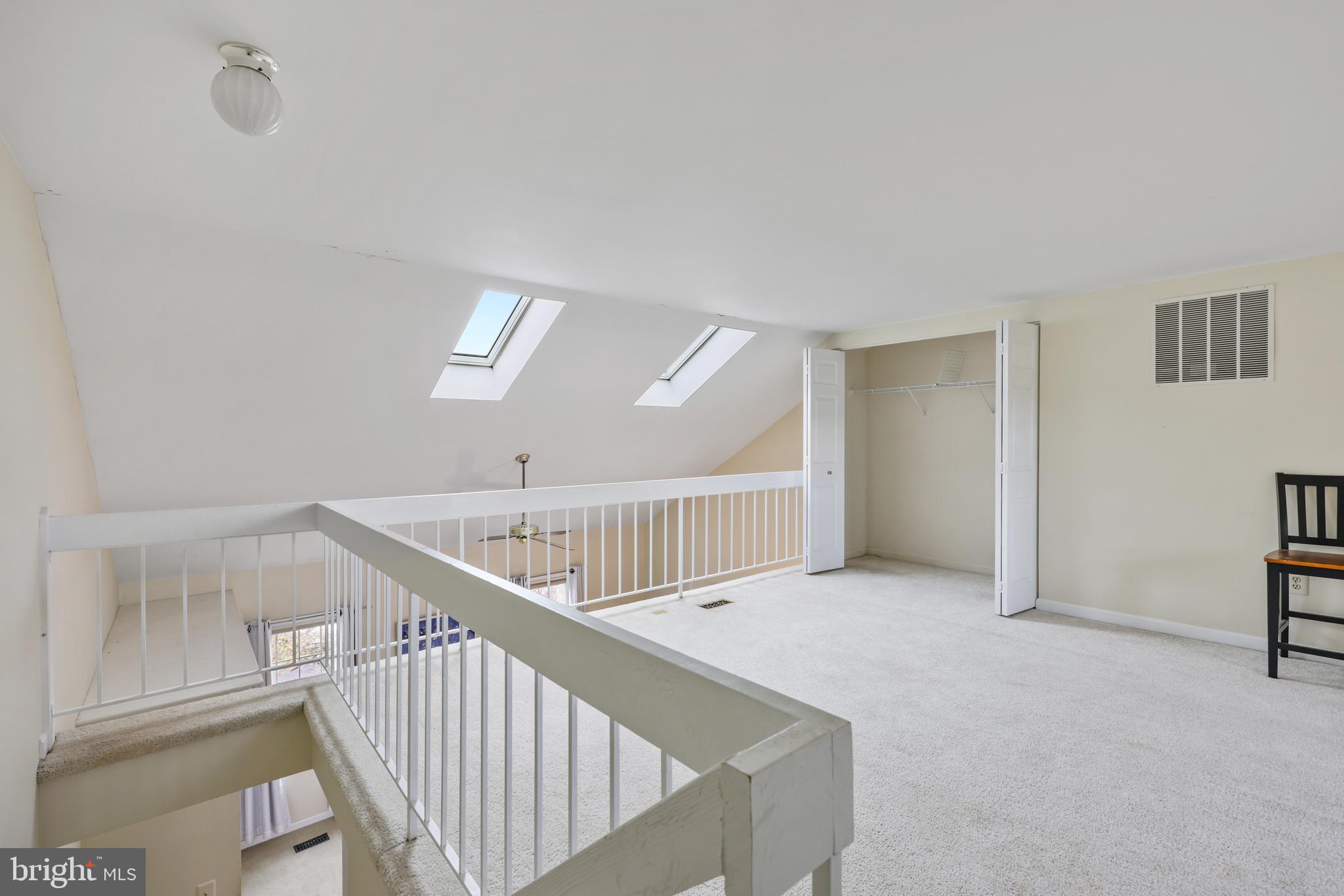 LOVETON FARMS - Residential