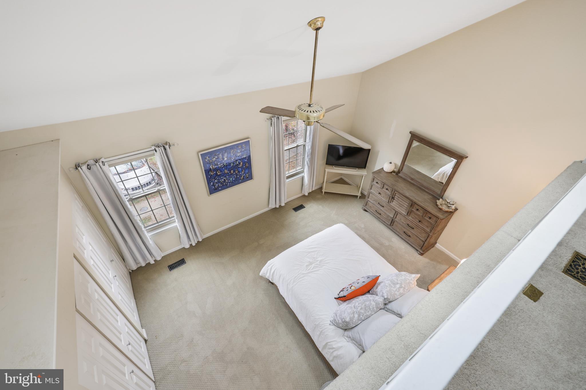 LOVETON FARMS - Residential