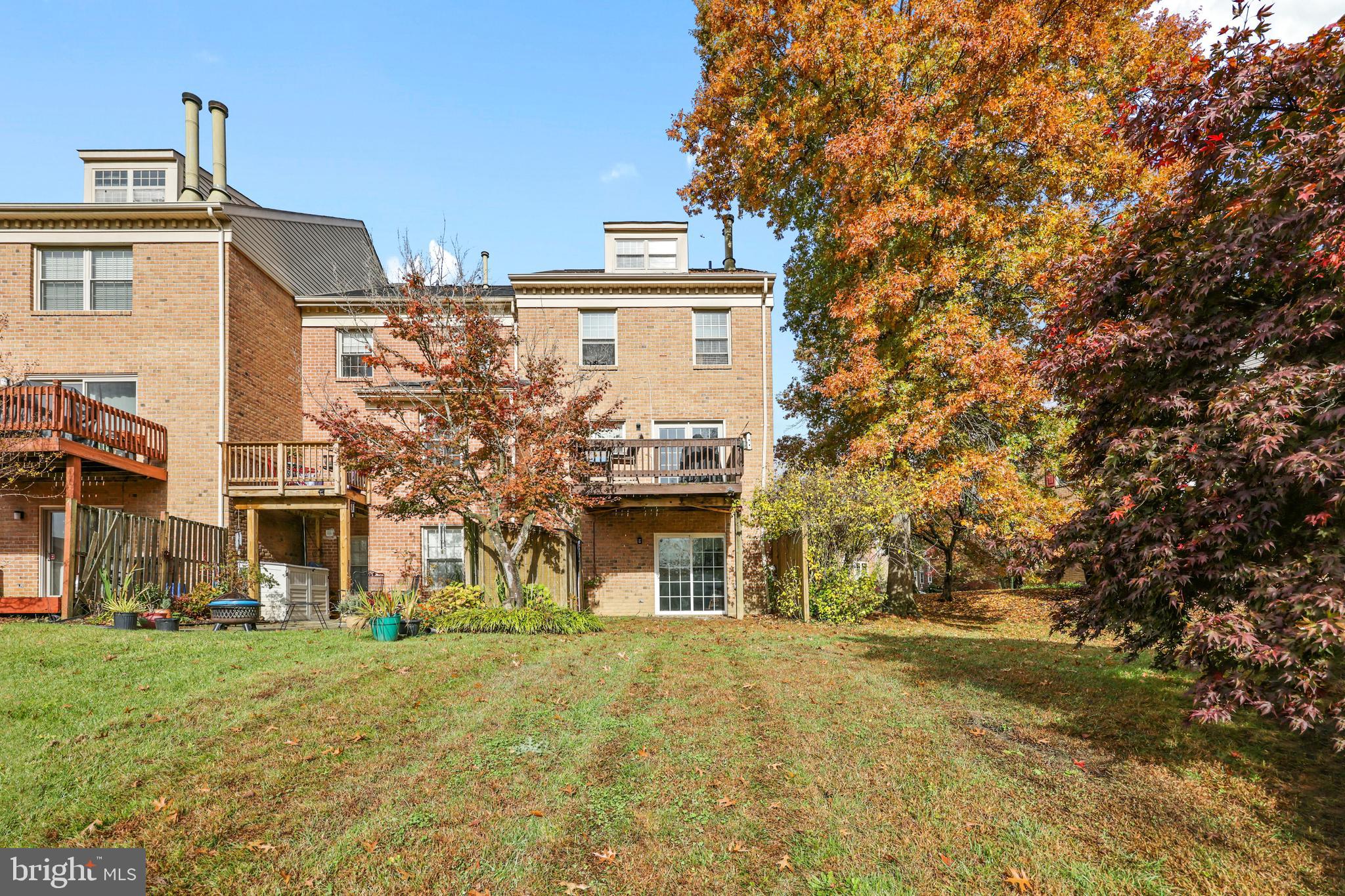 LOVETON FARMS - Residential