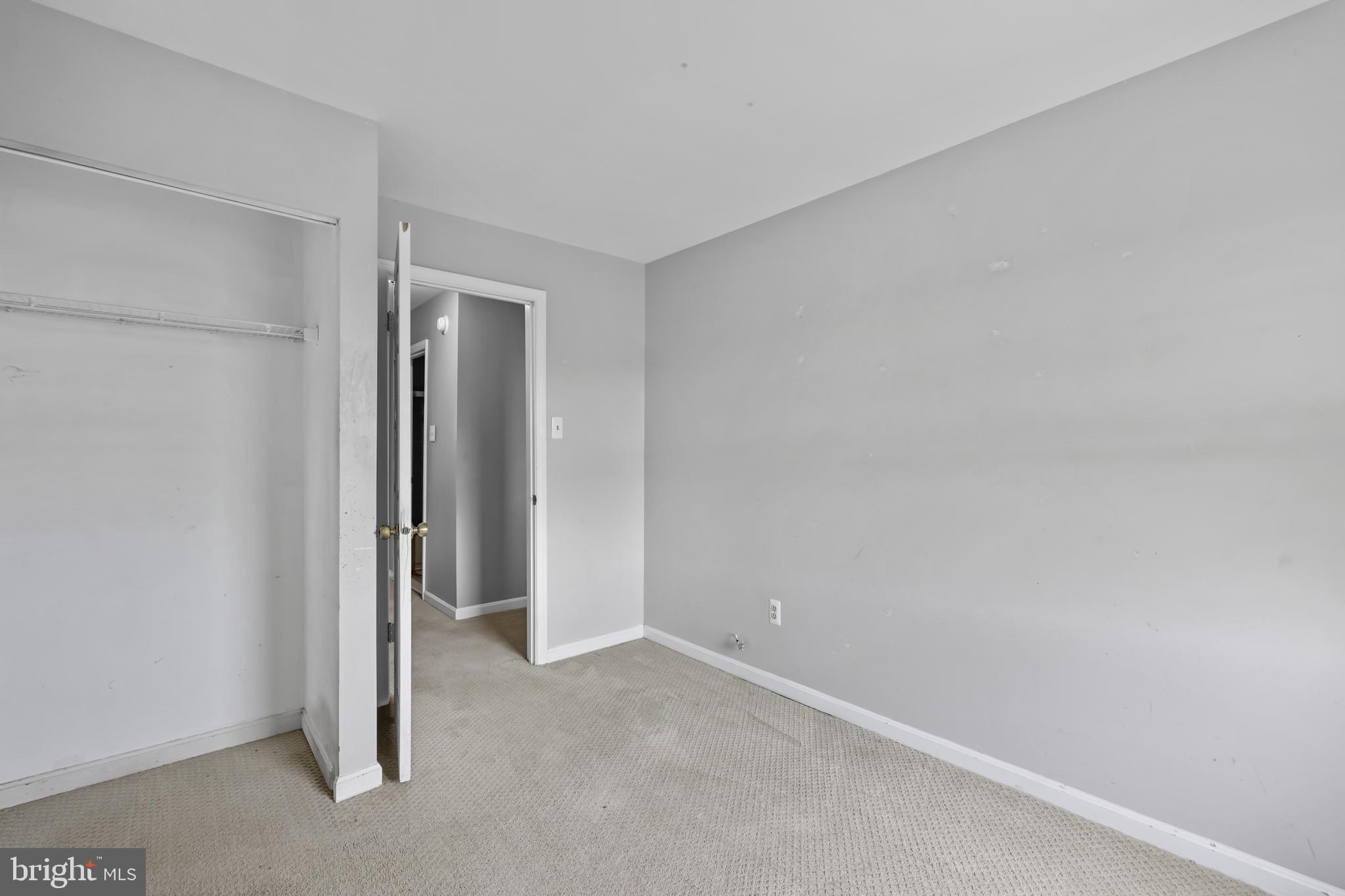 LOVETON FARMS - Residential