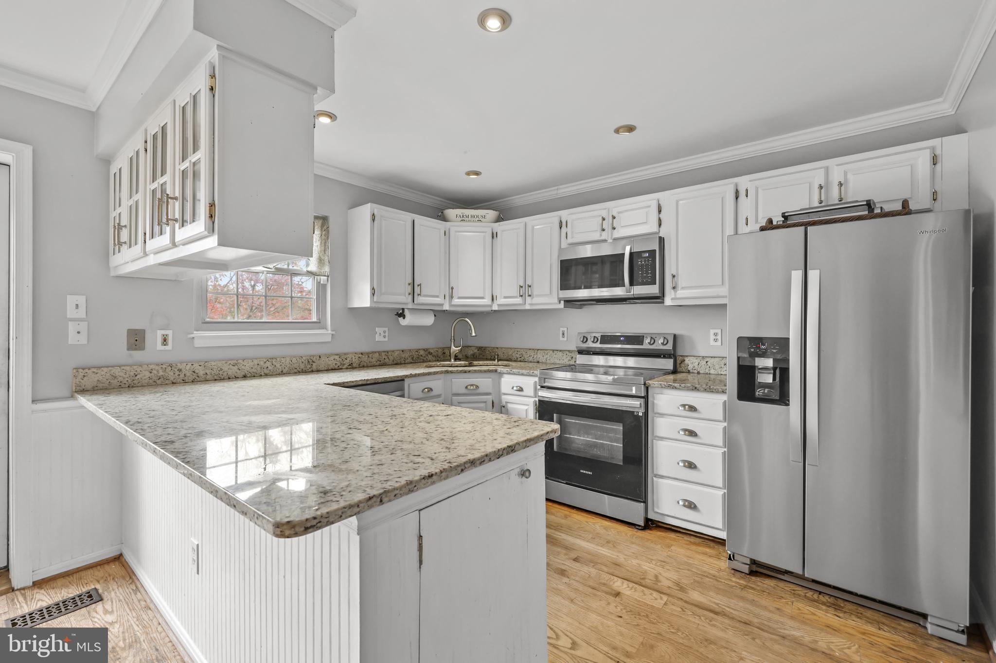 LOVETON FARMS - Residential