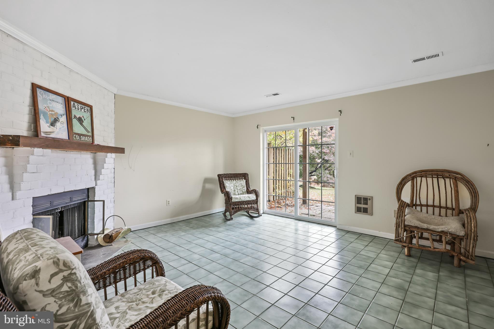 LOVETON FARMS - Residential