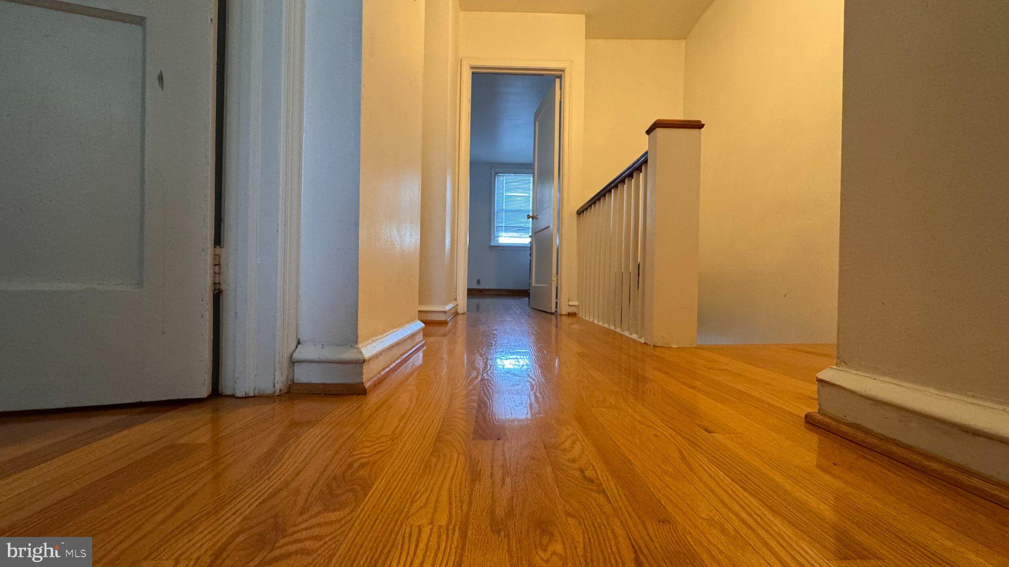 CRESCENTVILLE - Residential