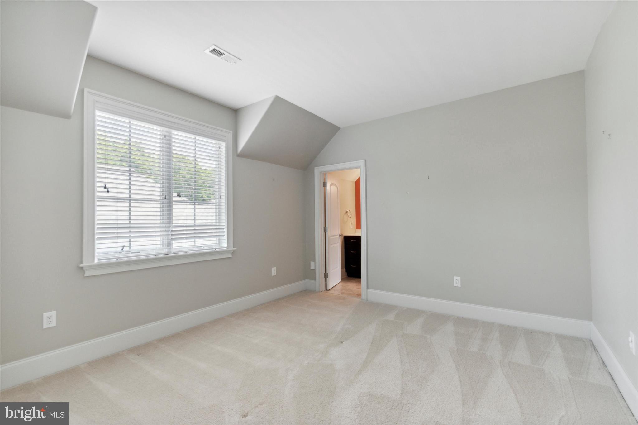 HAVERFORD RESERVE - Residential