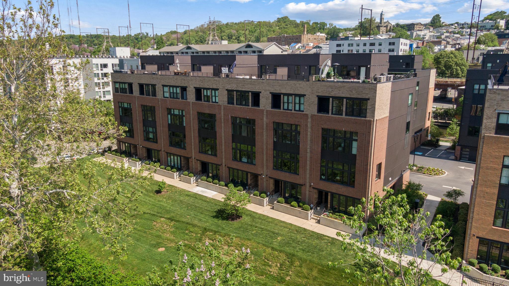 MANAYUNK - Residential