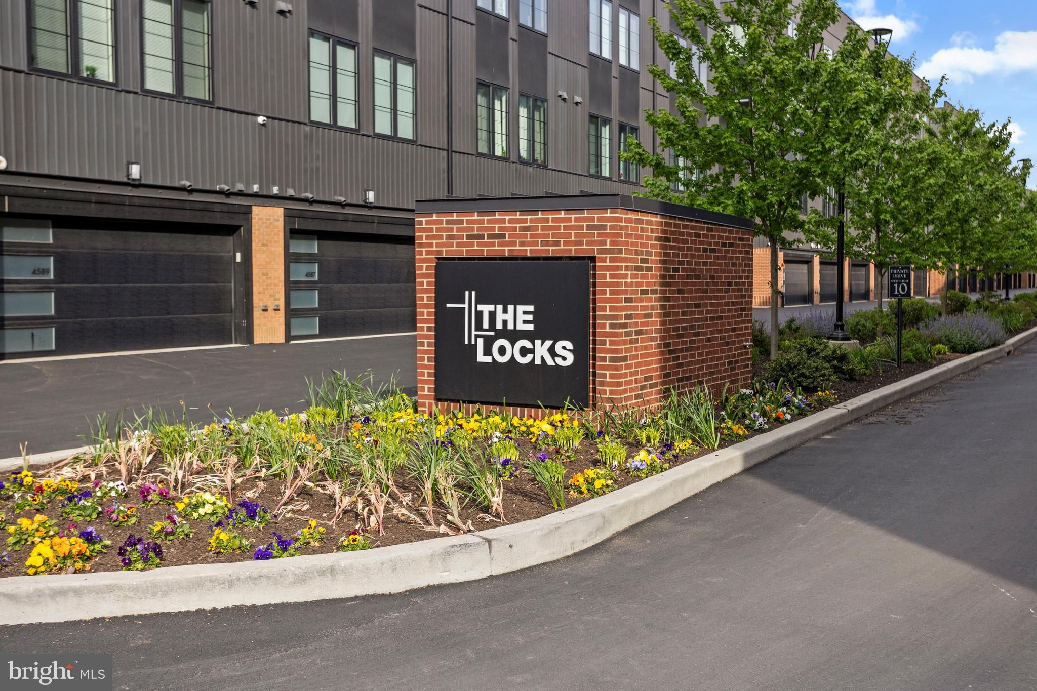 MANAYUNK - Residential