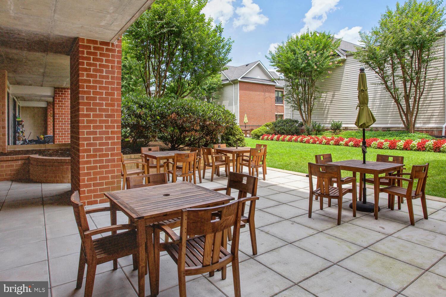 SPECTRUM CONDO - Residential Lease