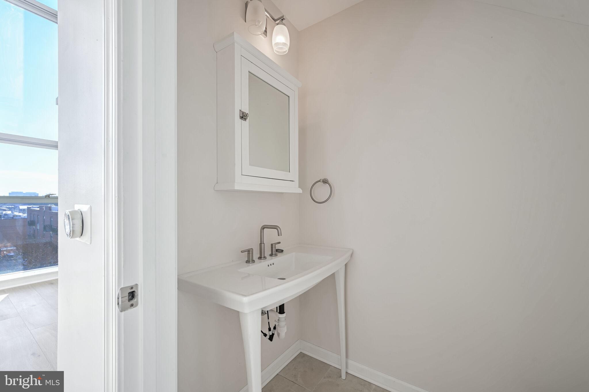 SPECTRUM CONDO - Residential Lease