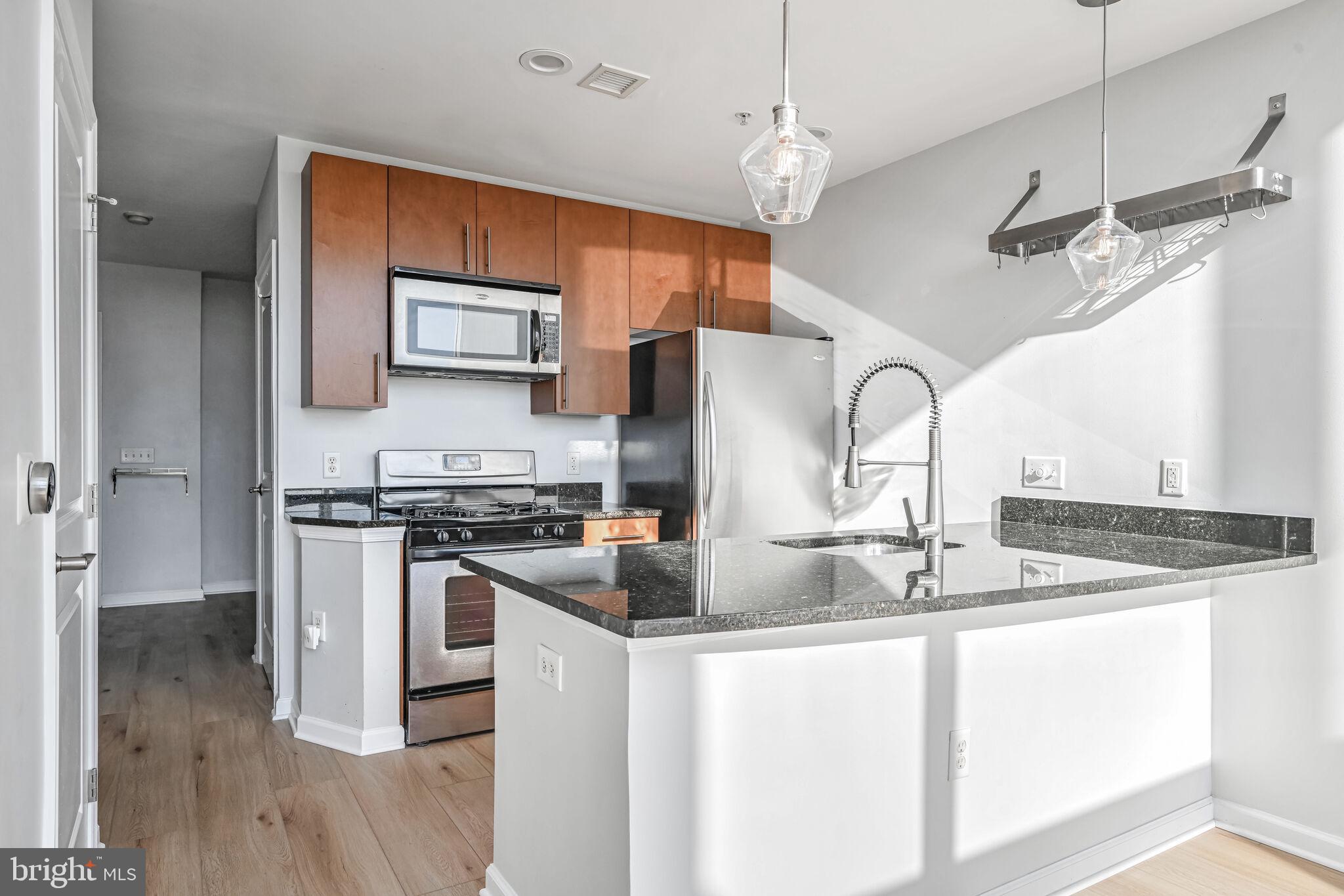 SPECTRUM CONDO - Residential Lease