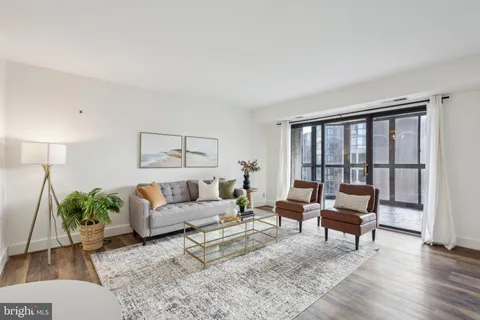 1600 N Oak Street Unit 1601, Arlington, VA MLS: VAAR2055336