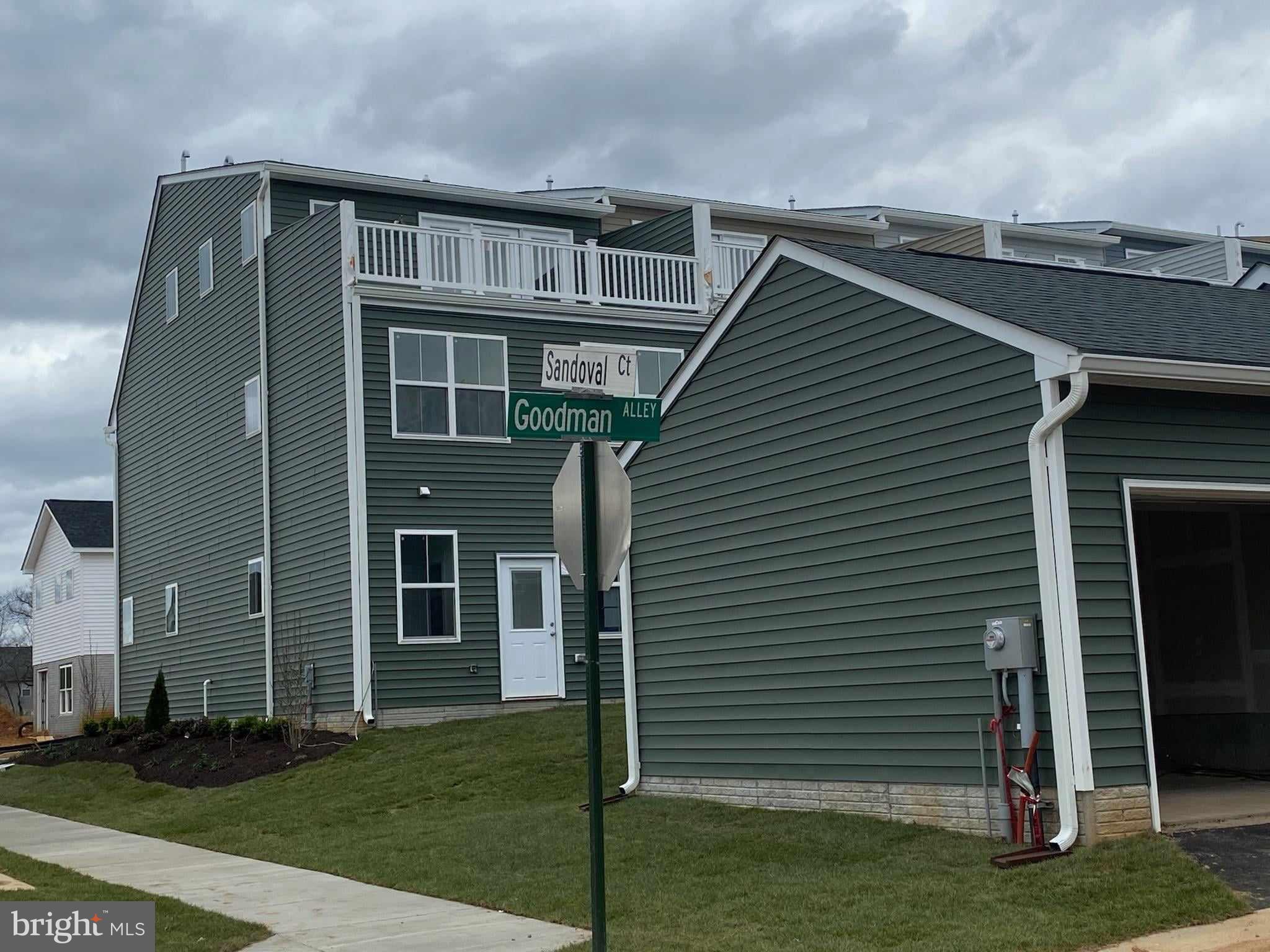 GAMBRILL VIEW - Residential