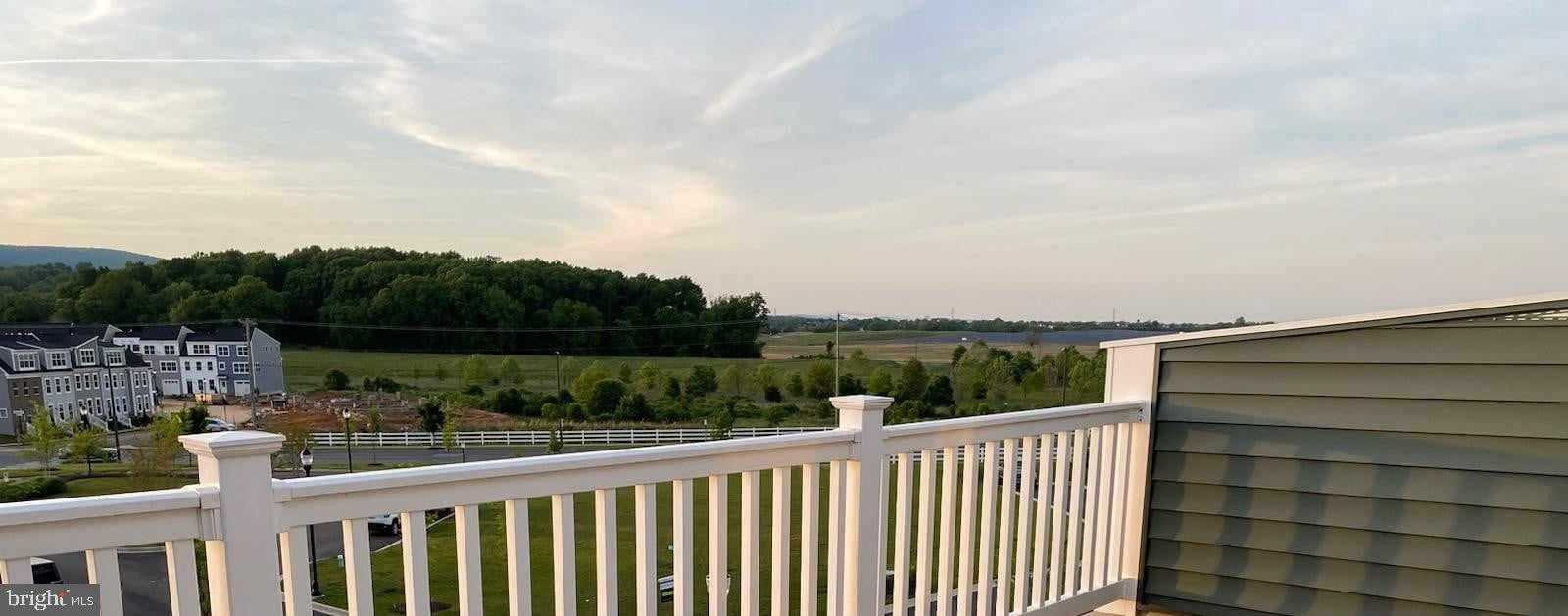 GAMBRILL VIEW - Residential