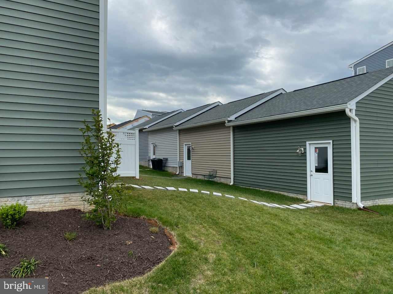 GAMBRILL VIEW - Residential