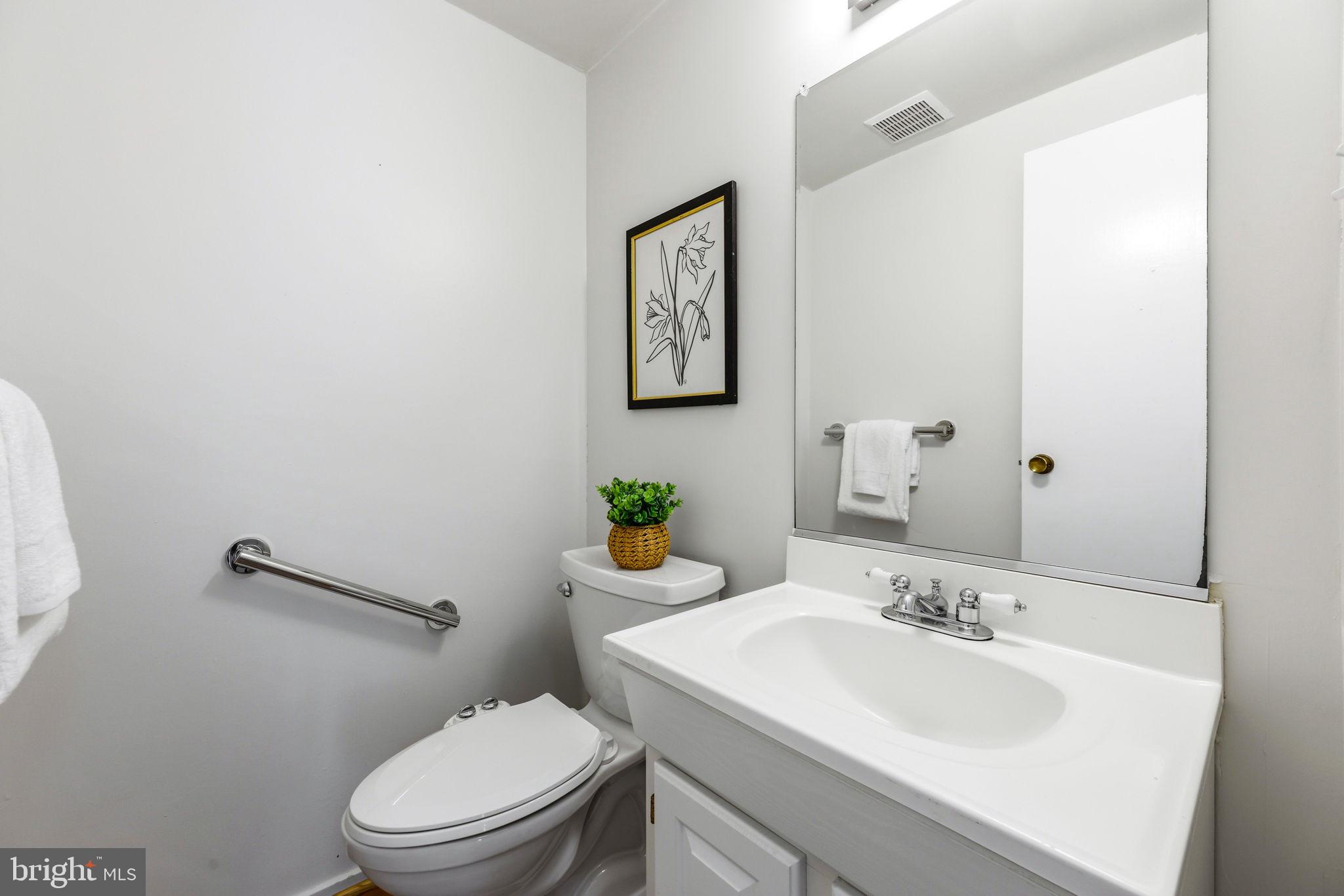 WOODBRIDGE VALLEY - Residential