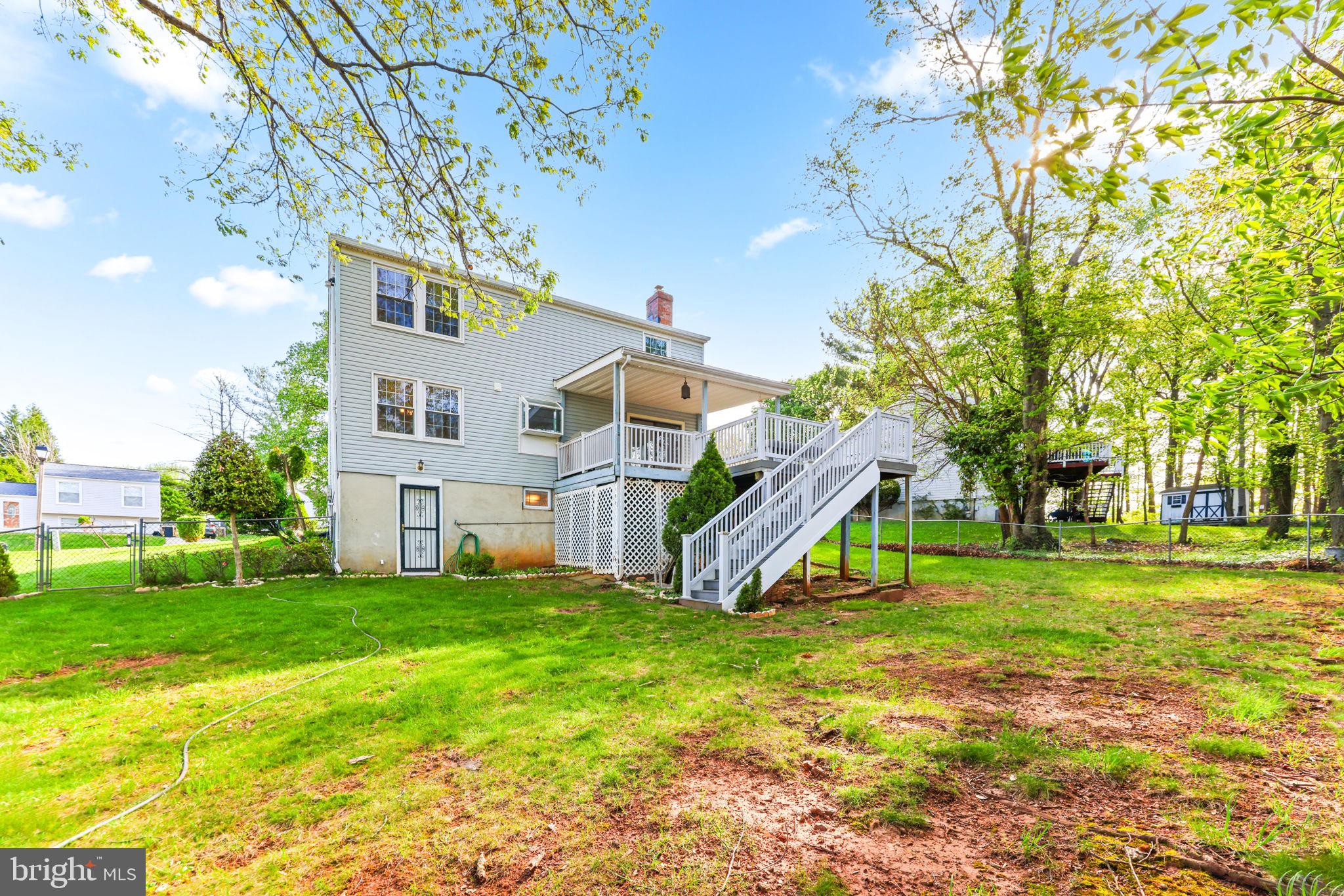 WOODBRIDGE VALLEY - Residential