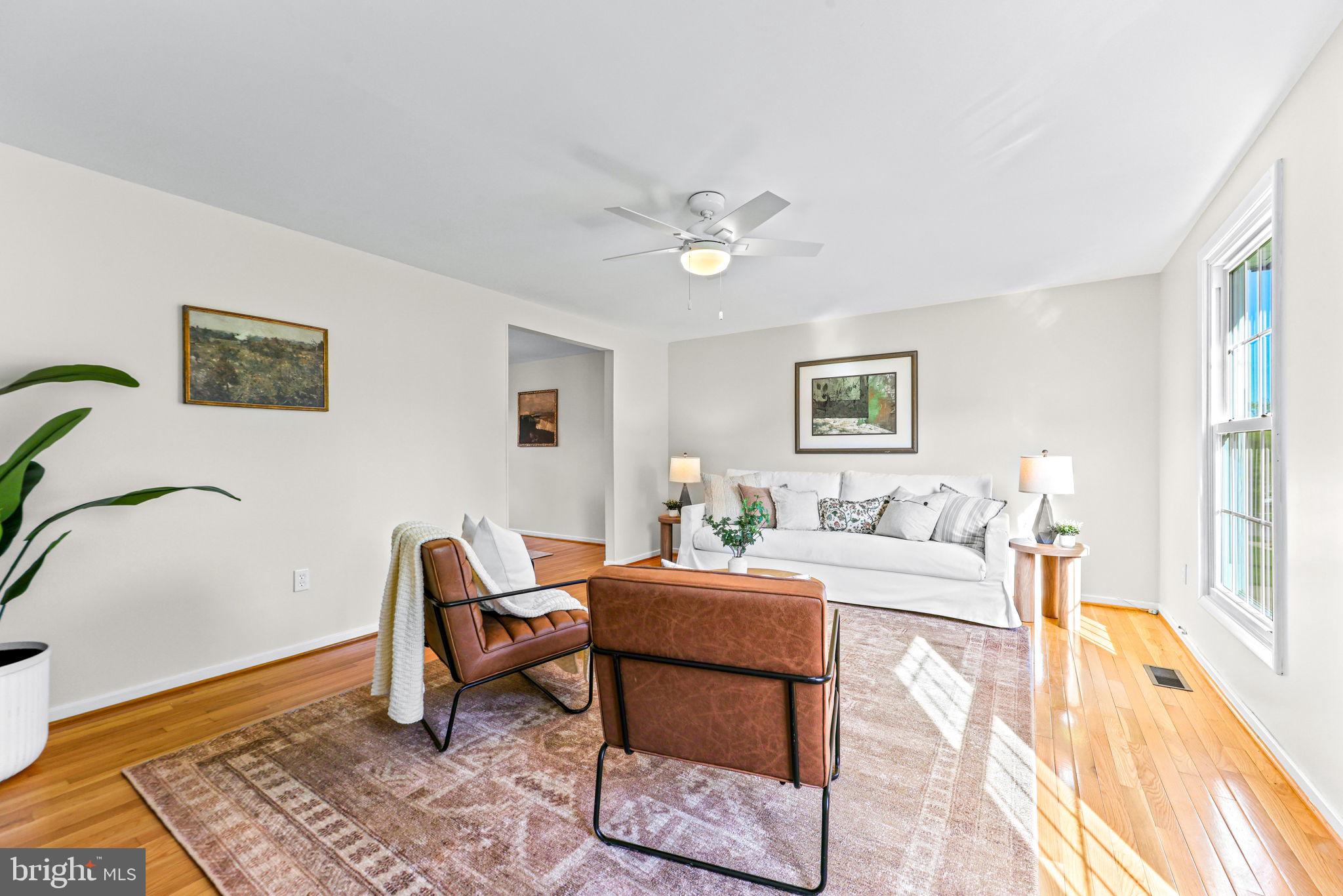 WOODBRIDGE VALLEY - Residential