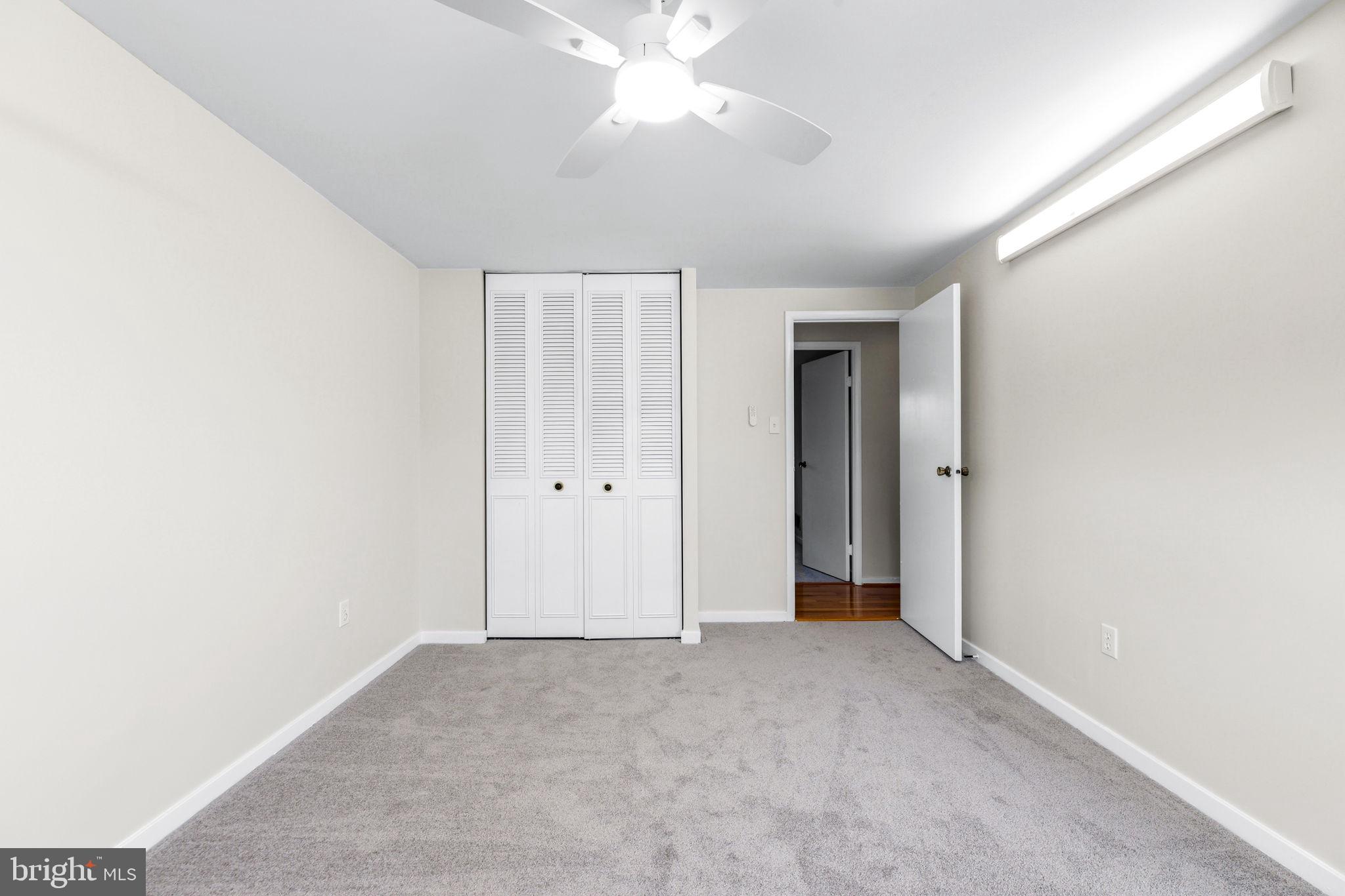 WOODBRIDGE VALLEY - Residential