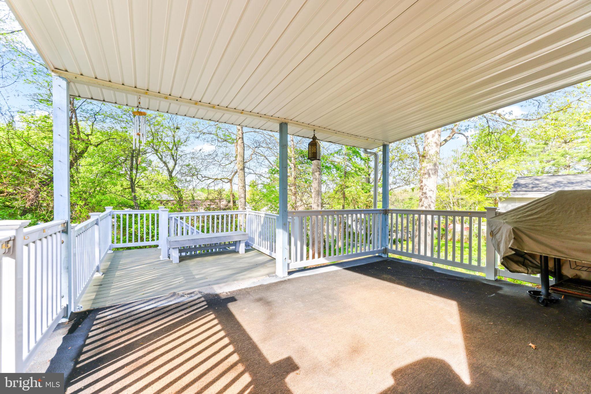 WOODBRIDGE VALLEY - Residential