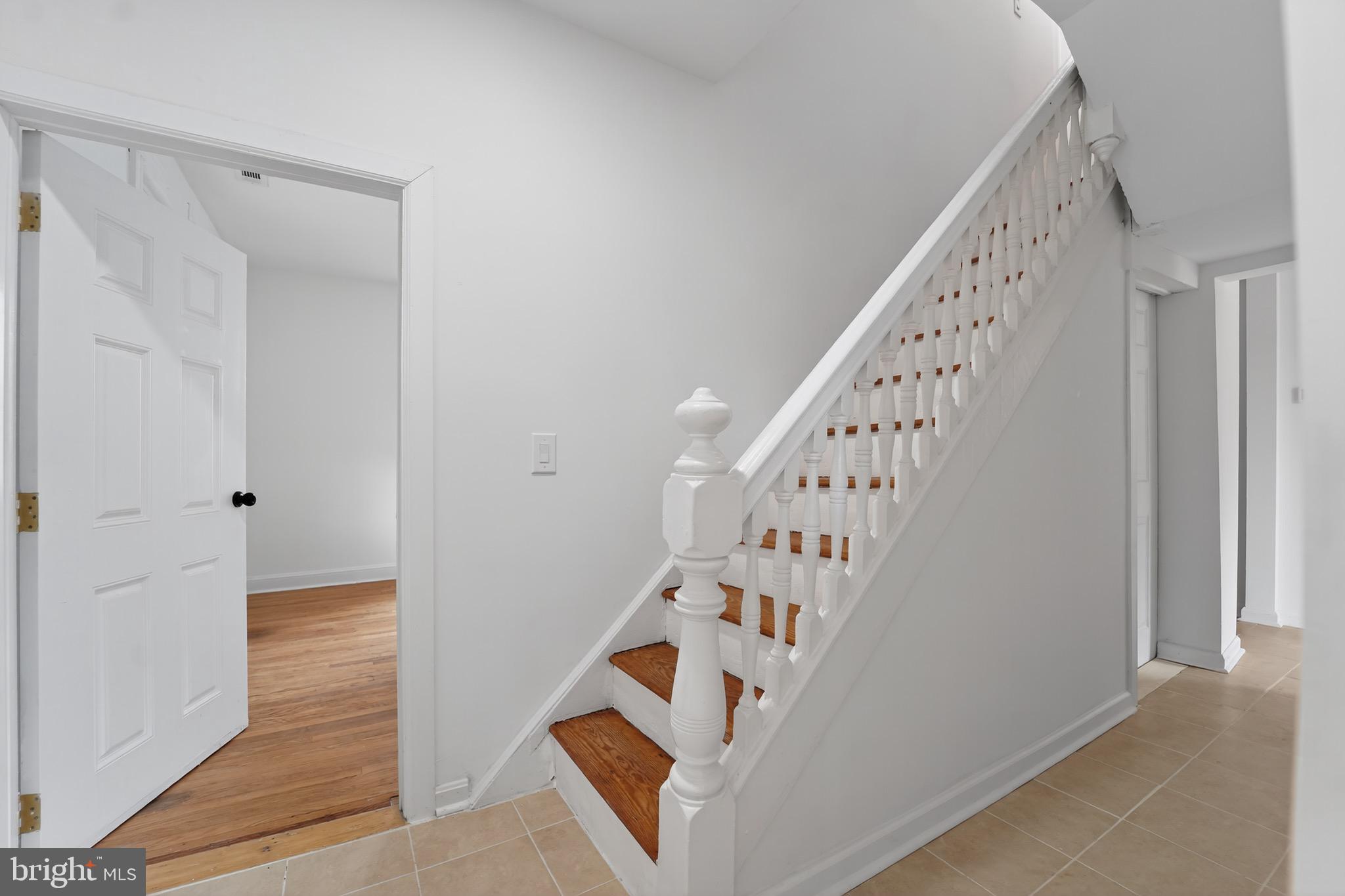 FRANKFORD - Residential