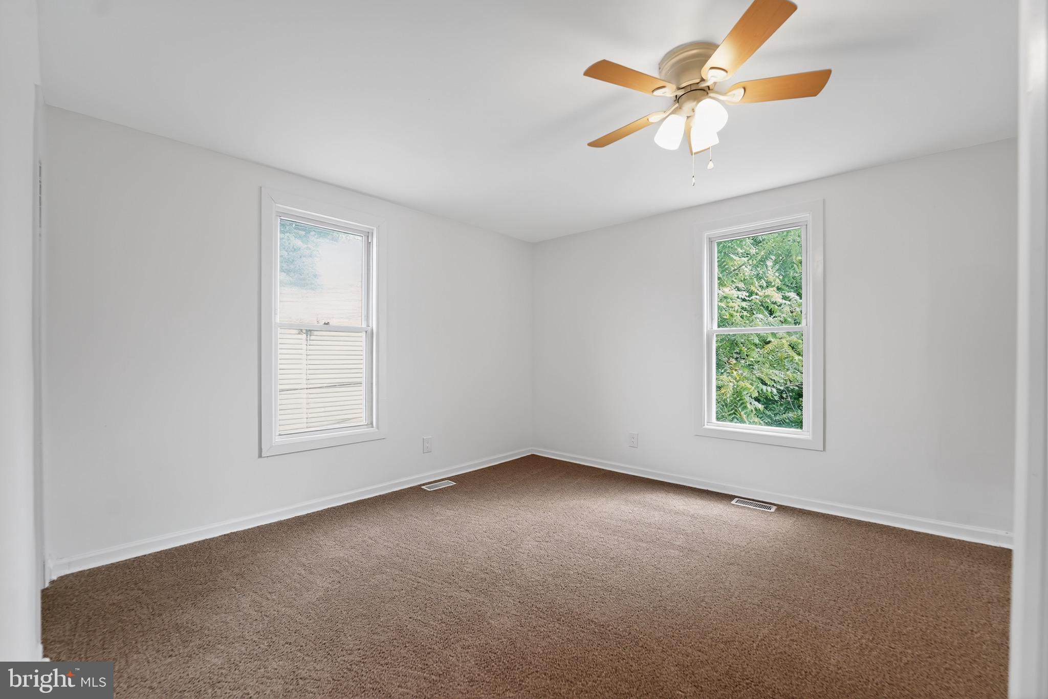 FRANKFORD - Residential