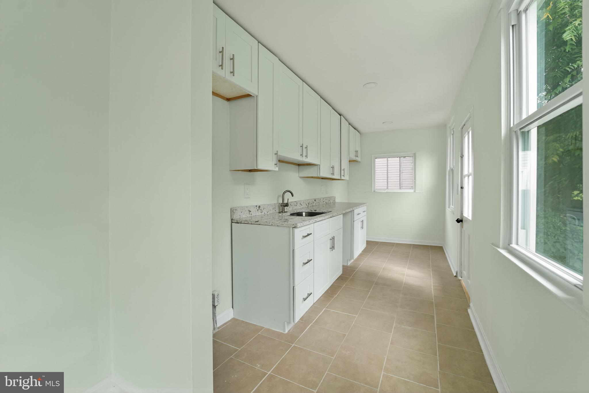 FRANKFORD - Residential