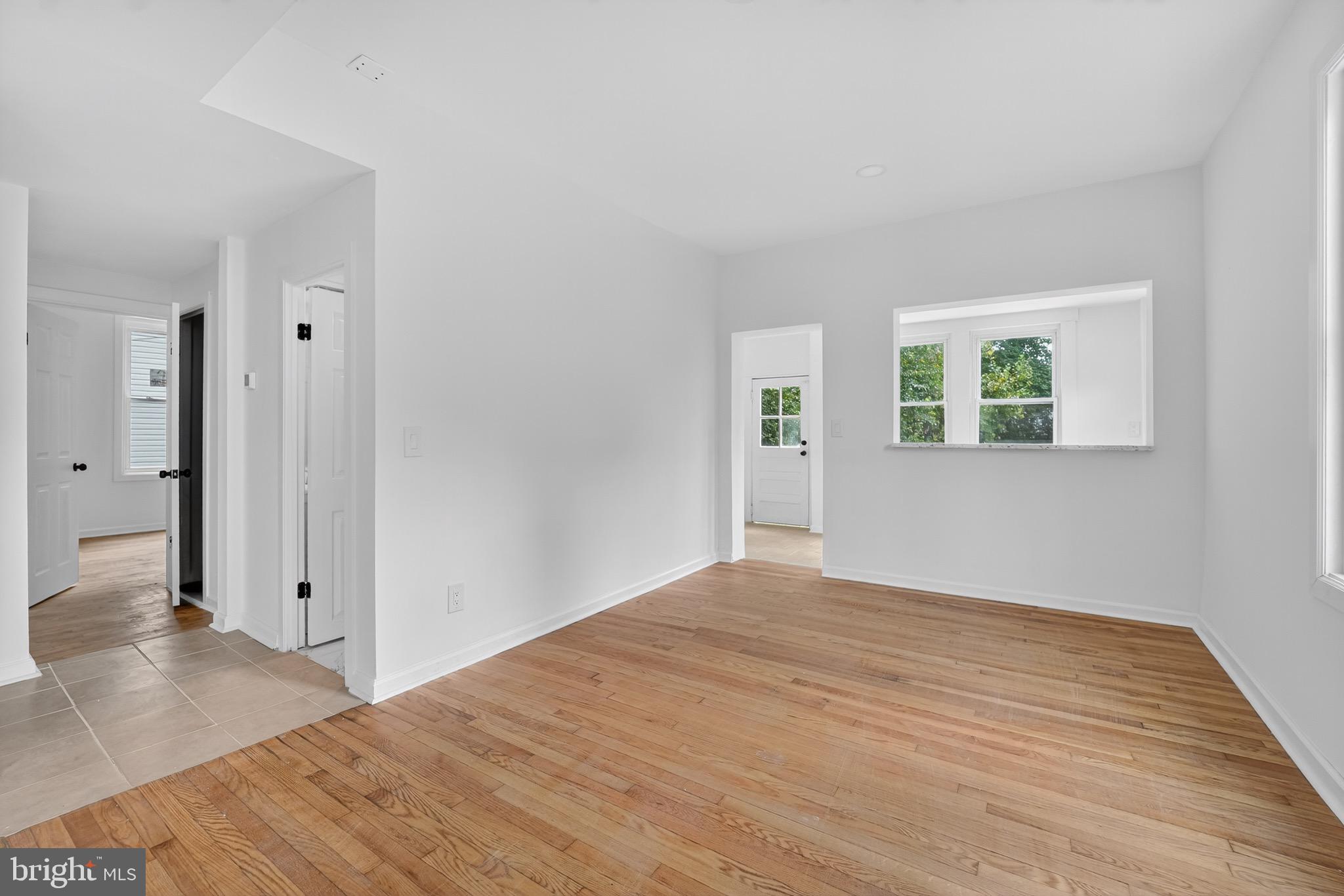 FRANKFORD - Residential