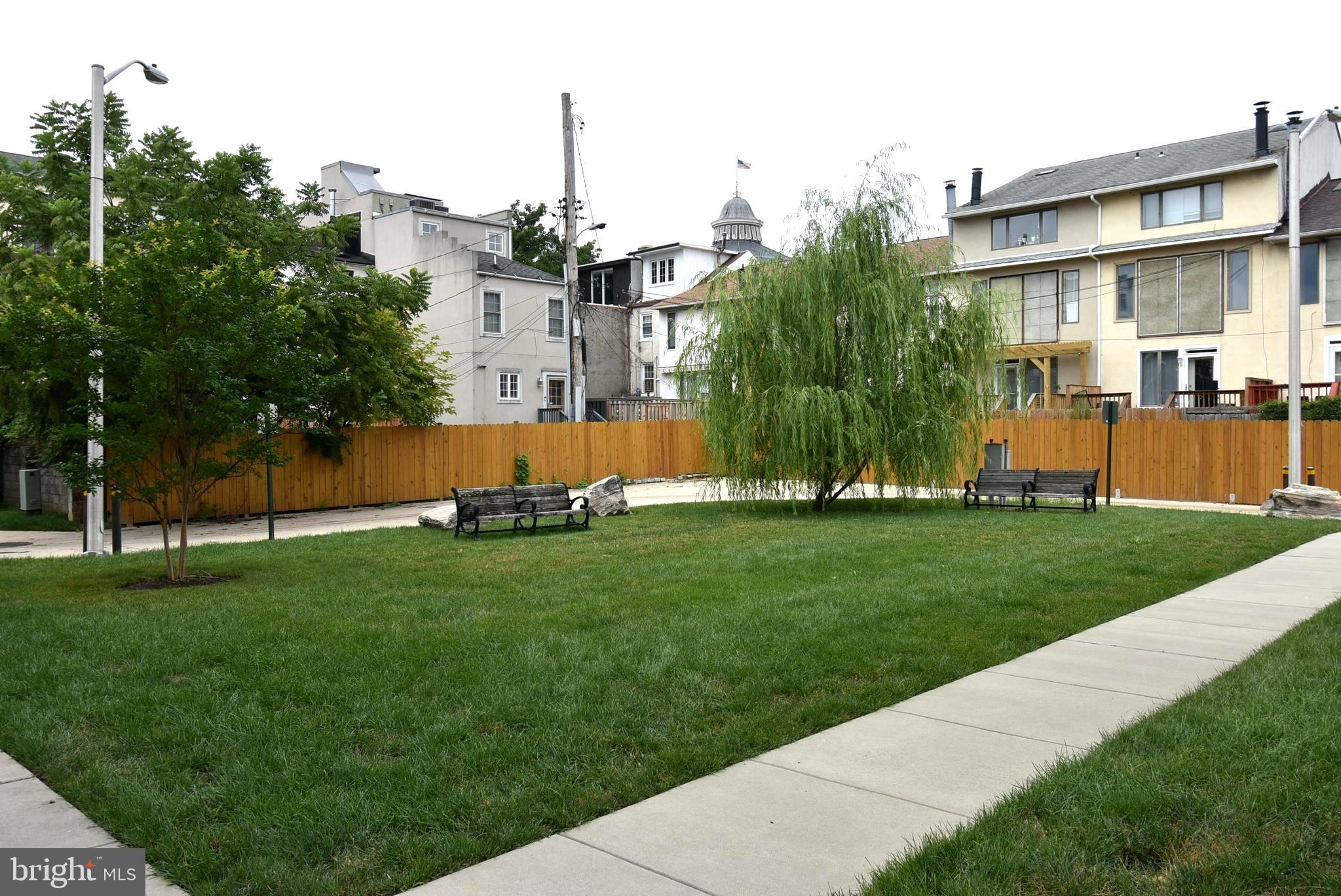 CAMDEN CROSSING - Residential