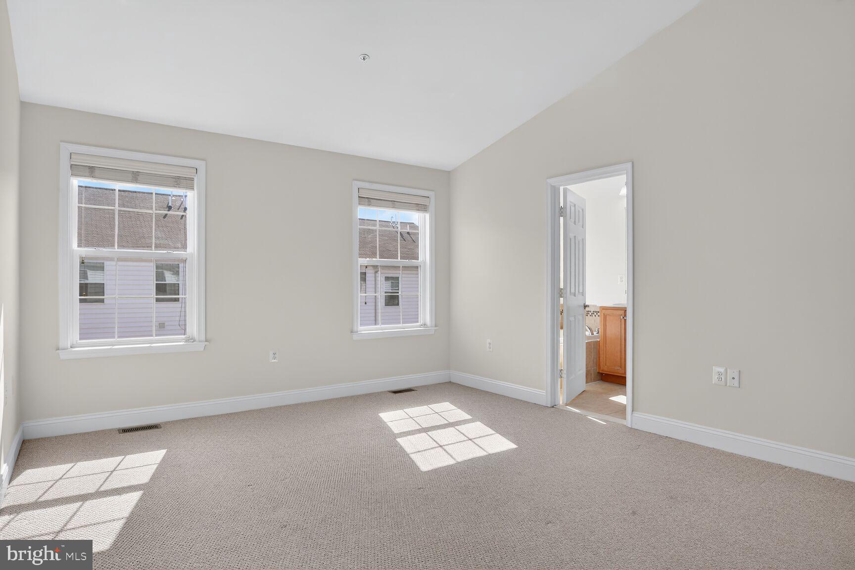 CAMDEN CROSSING - Residential