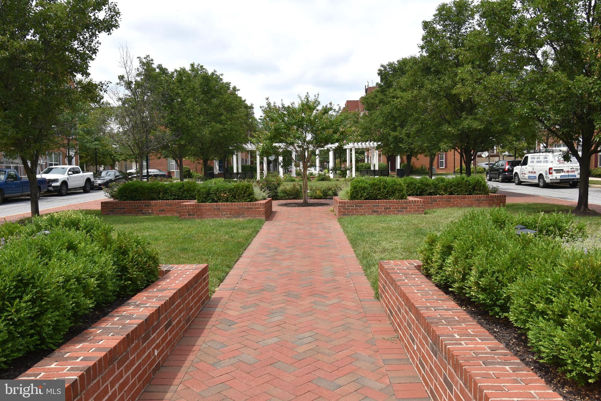 CAMDEN CROSSING - Residential