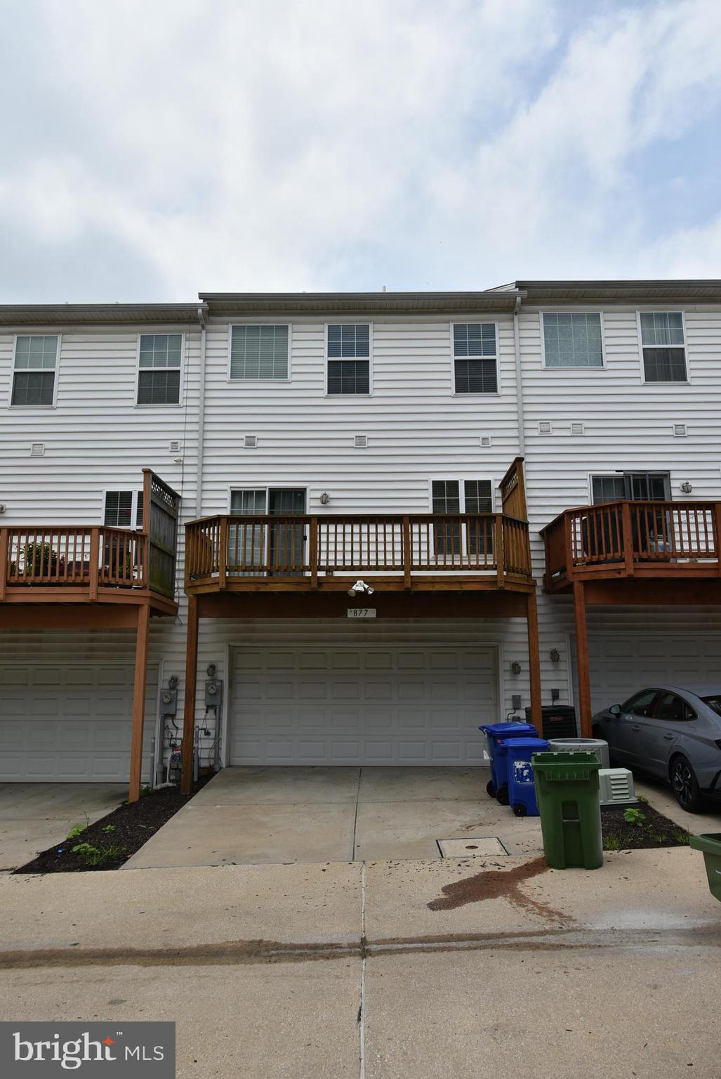 CAMDEN CROSSING - Residential