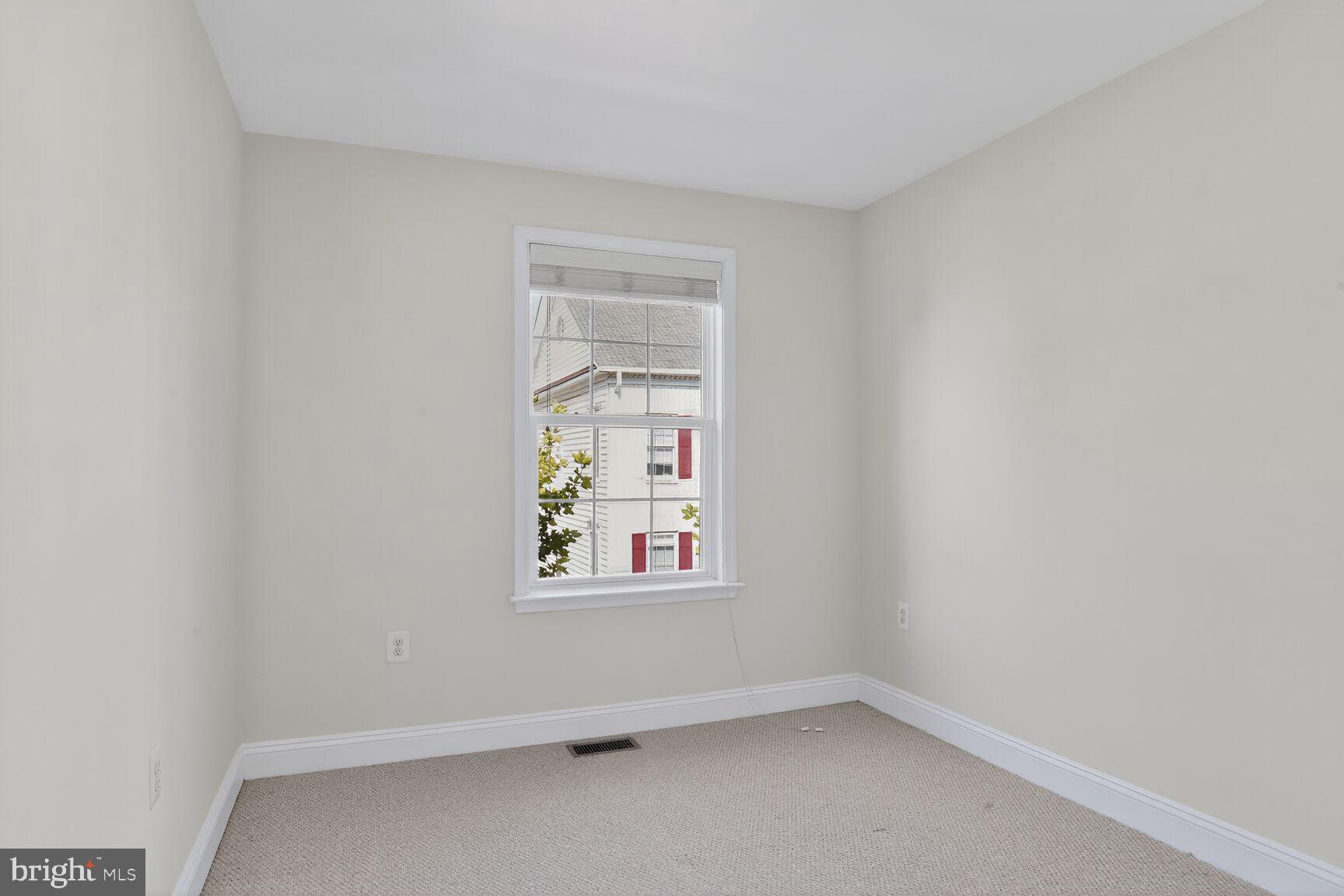 CAMDEN CROSSING - Residential