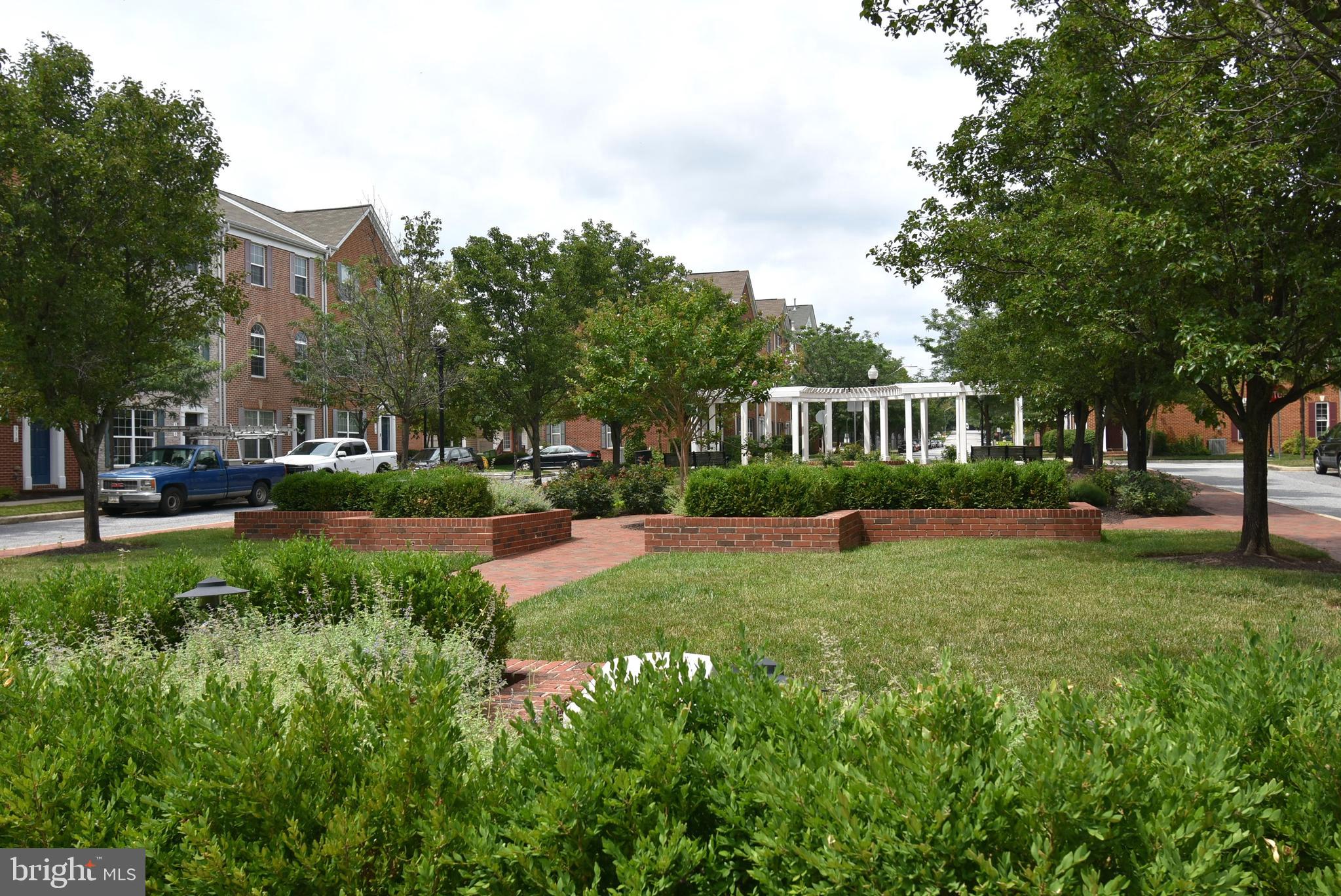 CAMDEN CROSSING - Residential