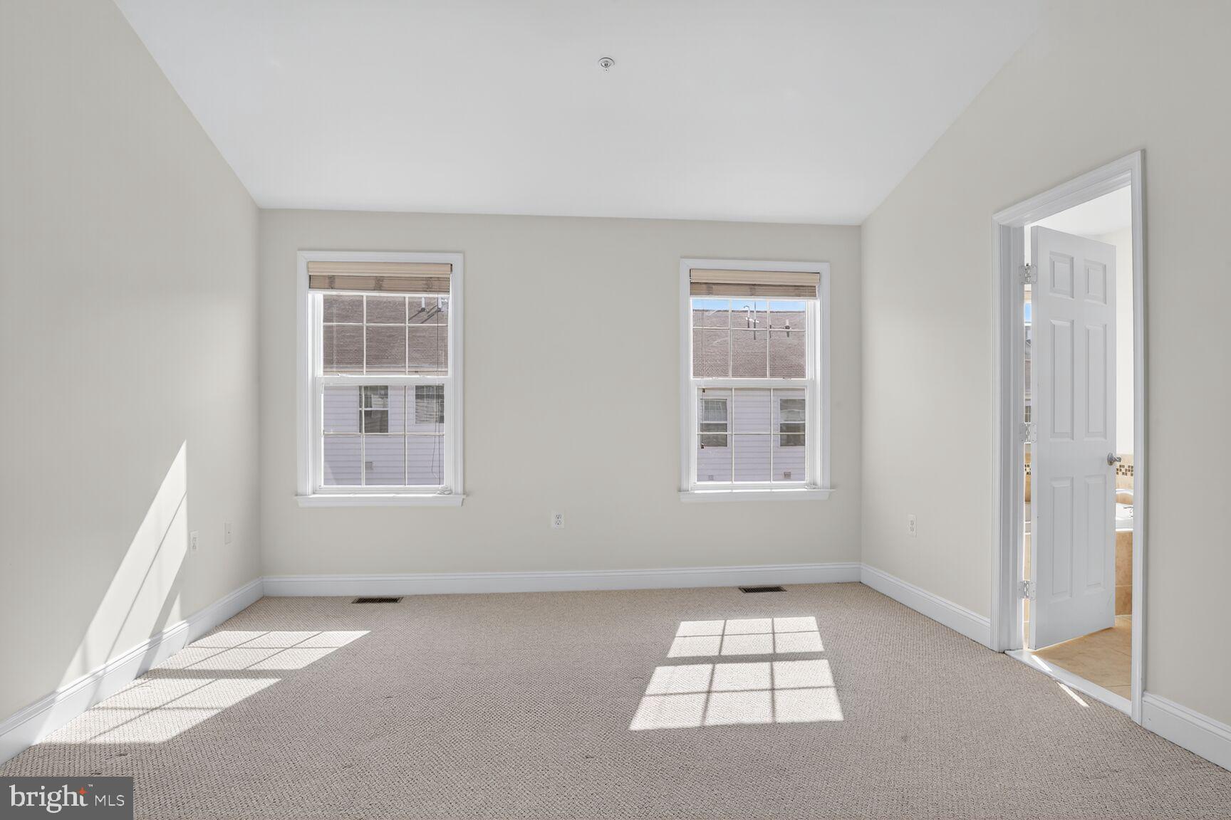 CAMDEN CROSSING - Residential