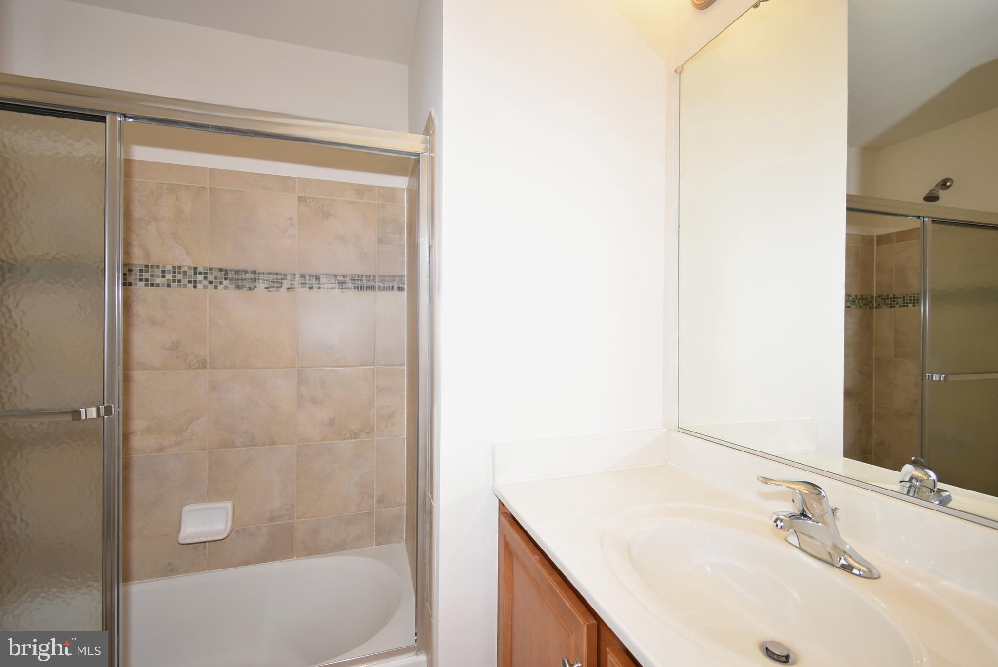 CAMDEN CROSSING - Residential