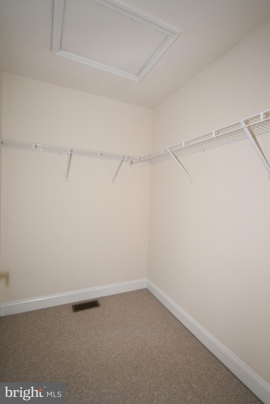 CAMDEN CROSSING - Residential