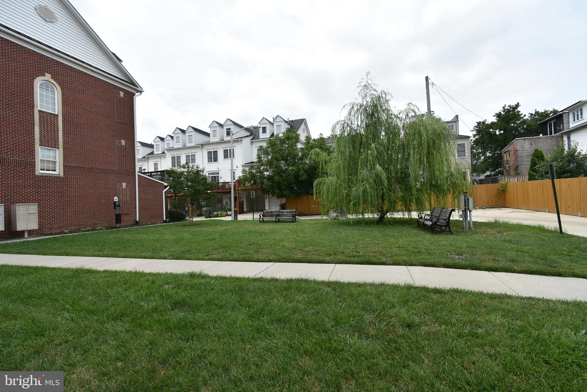 CAMDEN CROSSING - Residential