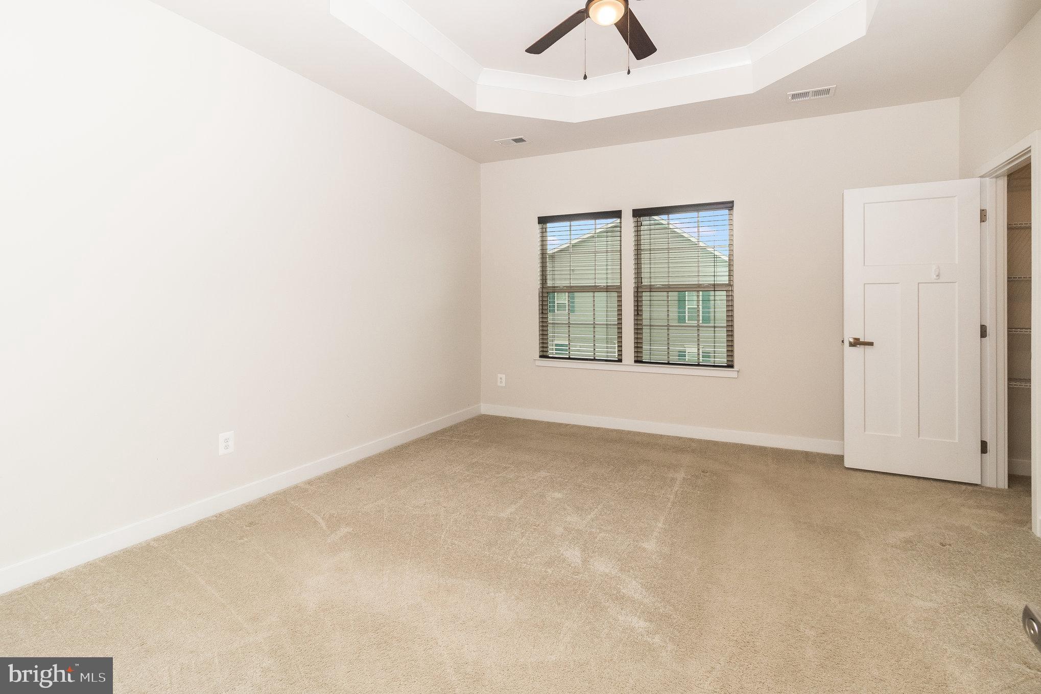 POTOMAC SHORES - Residential Lease