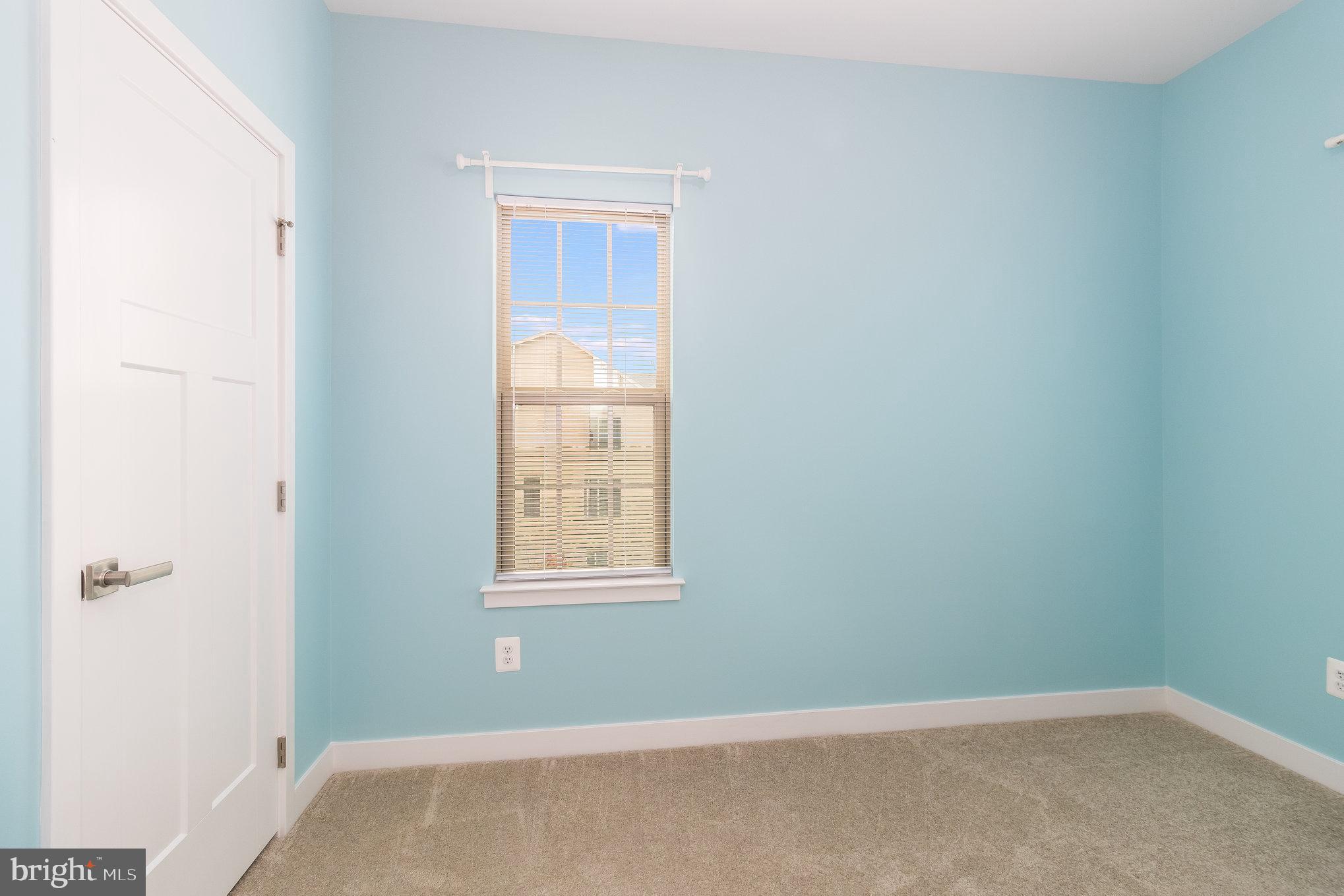 POTOMAC SHORES - Residential Lease