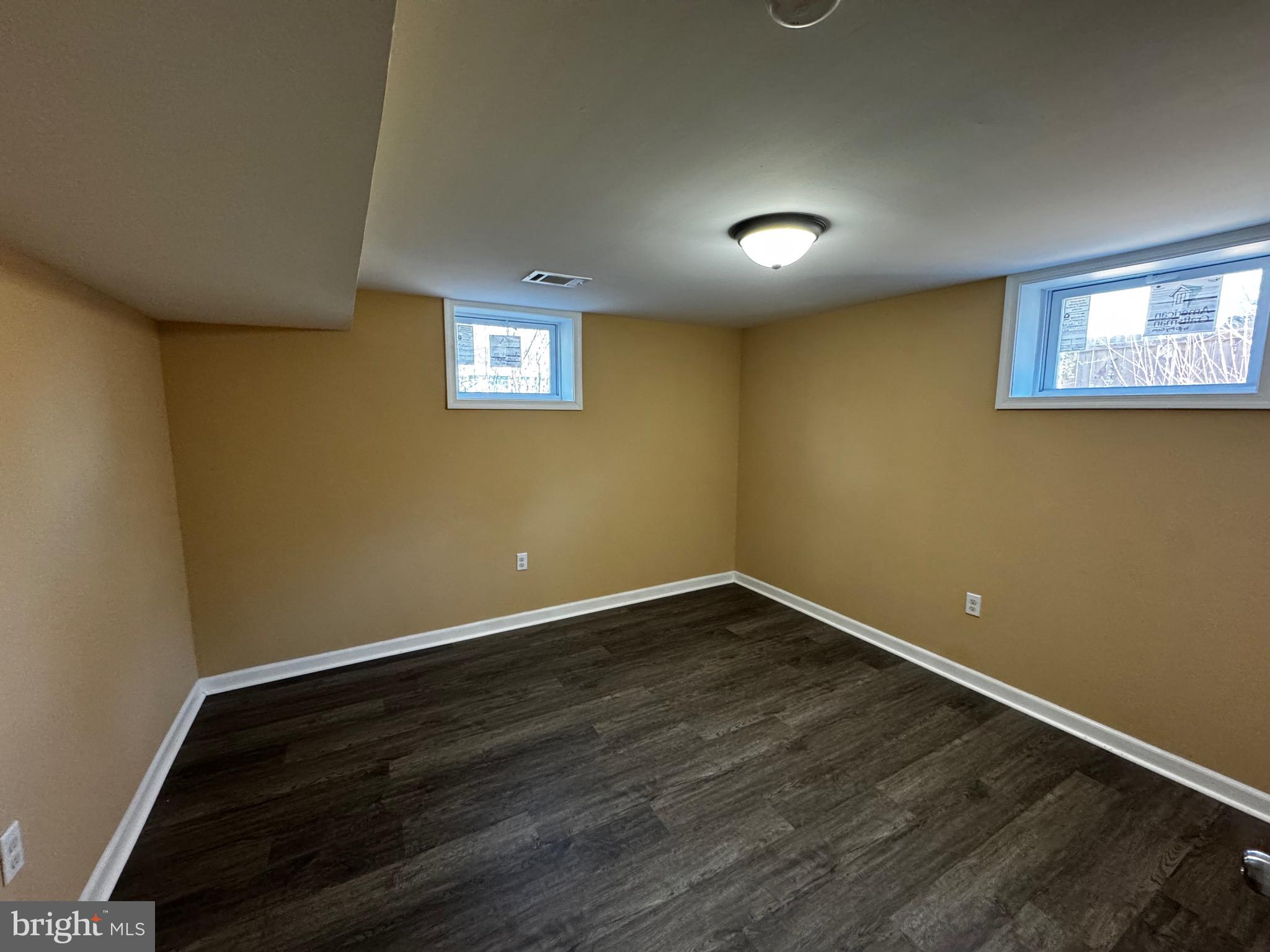 RIVERDALE PARK - Residential