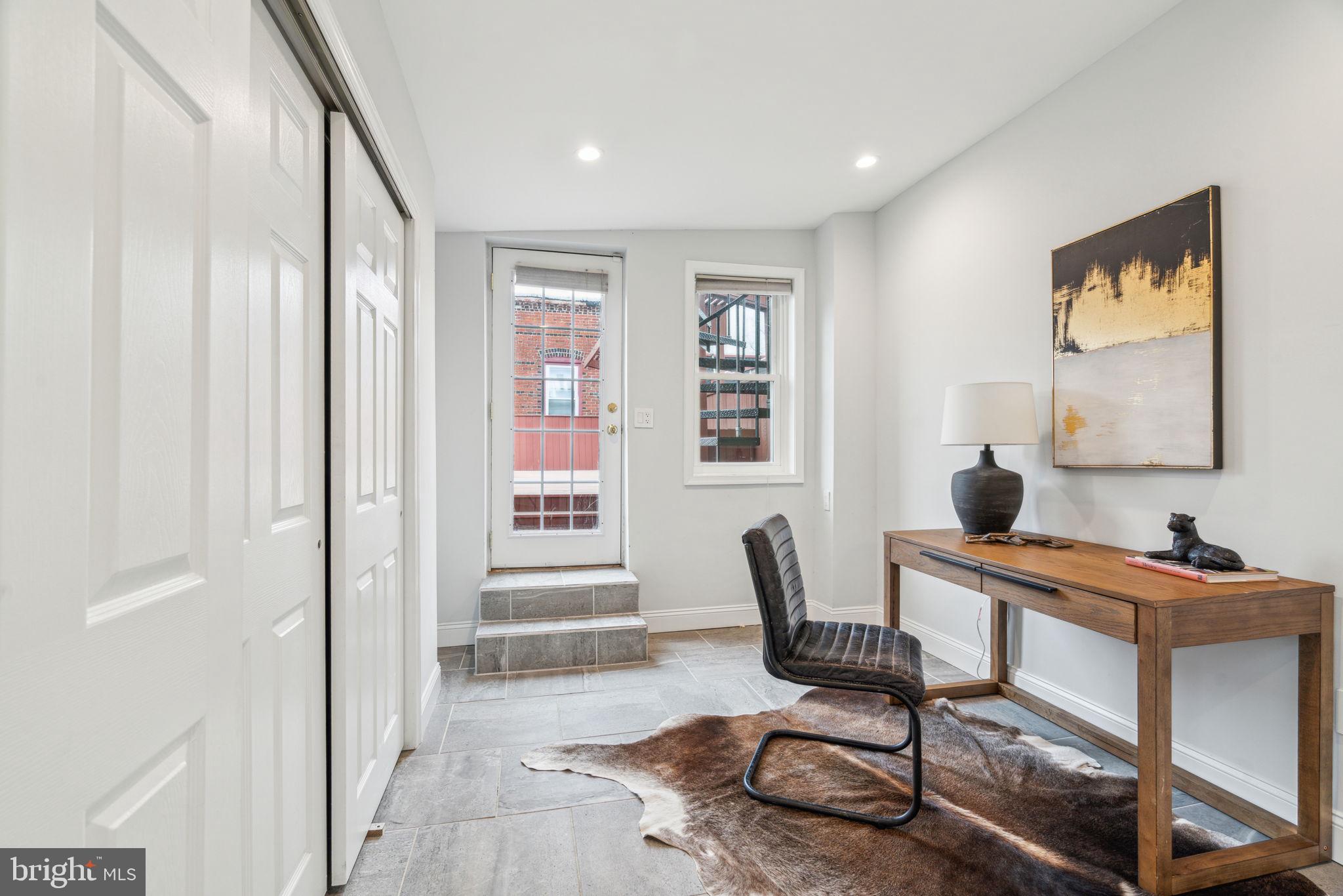 ART MUSEUM AREA - Residential
