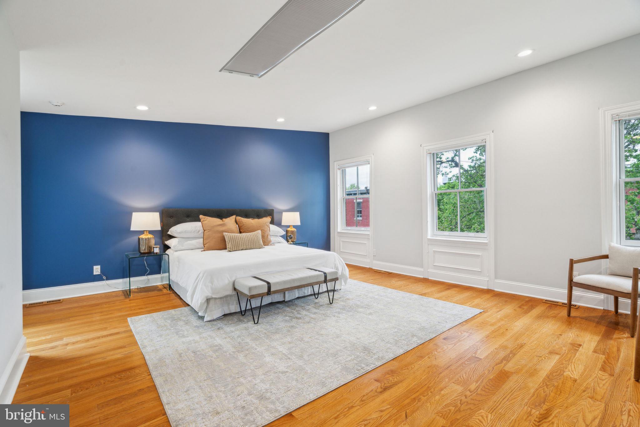 ART MUSEUM AREA - Residential