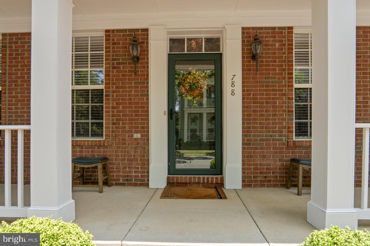 788 MONUMENT AVENUE